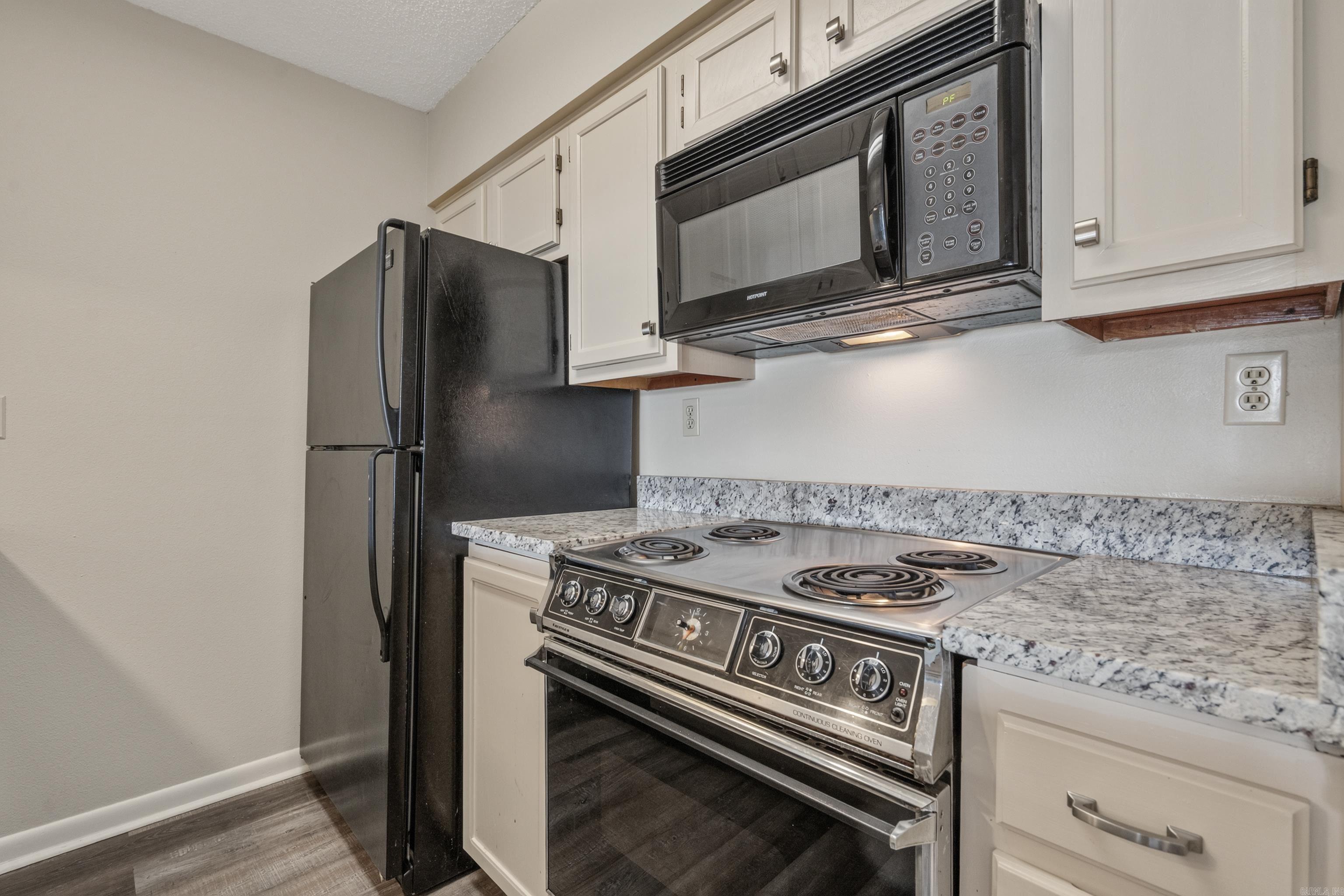 5371 Central Avenue 5l Property Photo 17