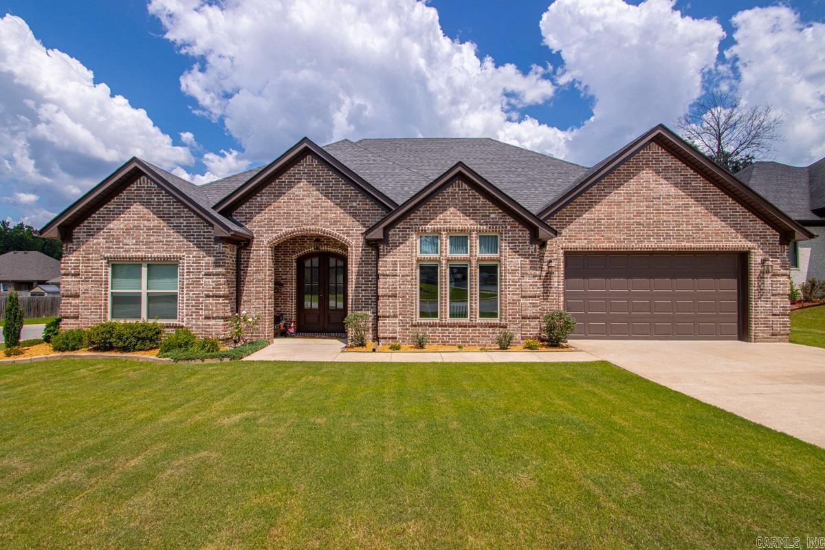 5022 Maple Leaf Property Photo 1