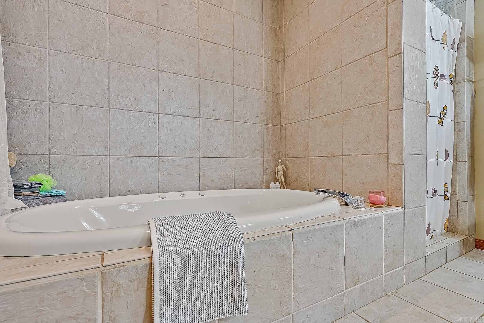 601 Cr 3540 Property Photo 19