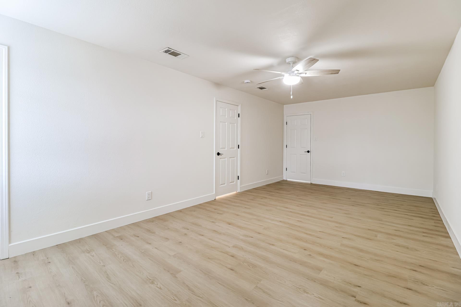 12306 Pleasant Forest Drive Property Photo 24