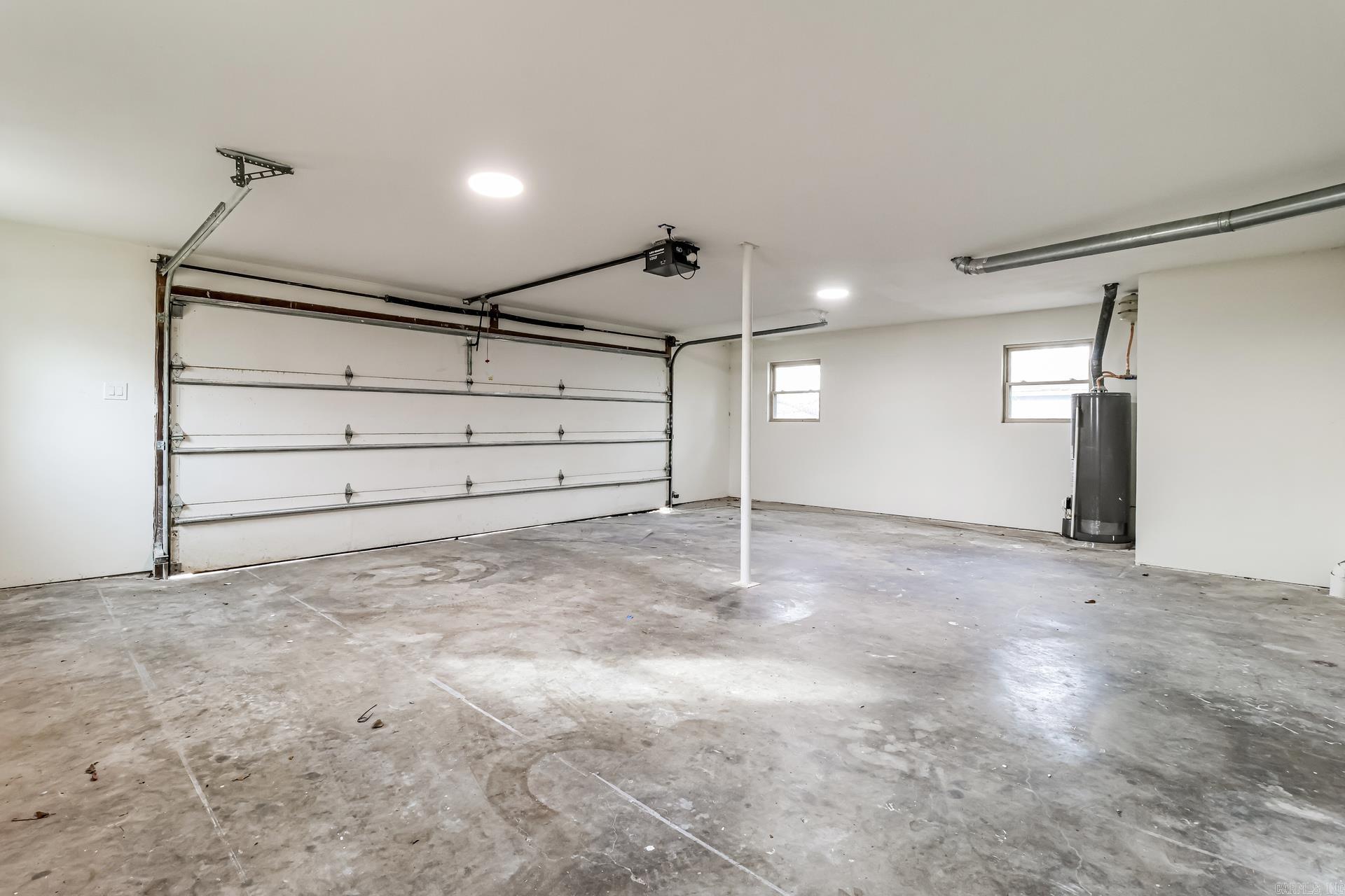 12306 Pleasant Forest Drive Property Photo 27