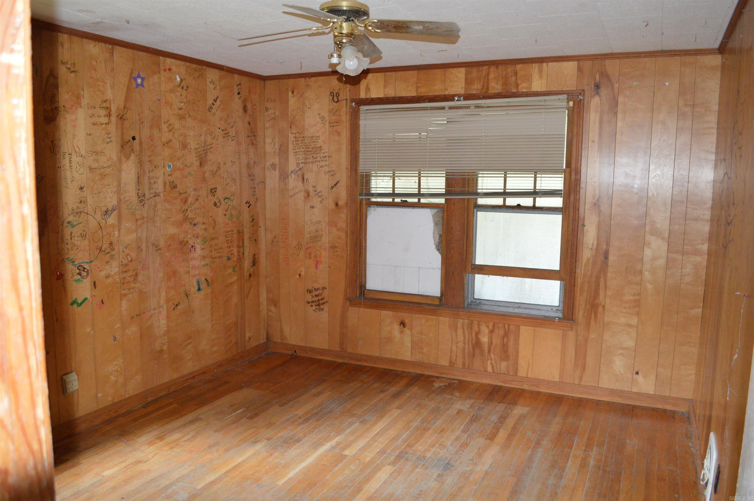 8068 Hilltop Lane Property Photo 7