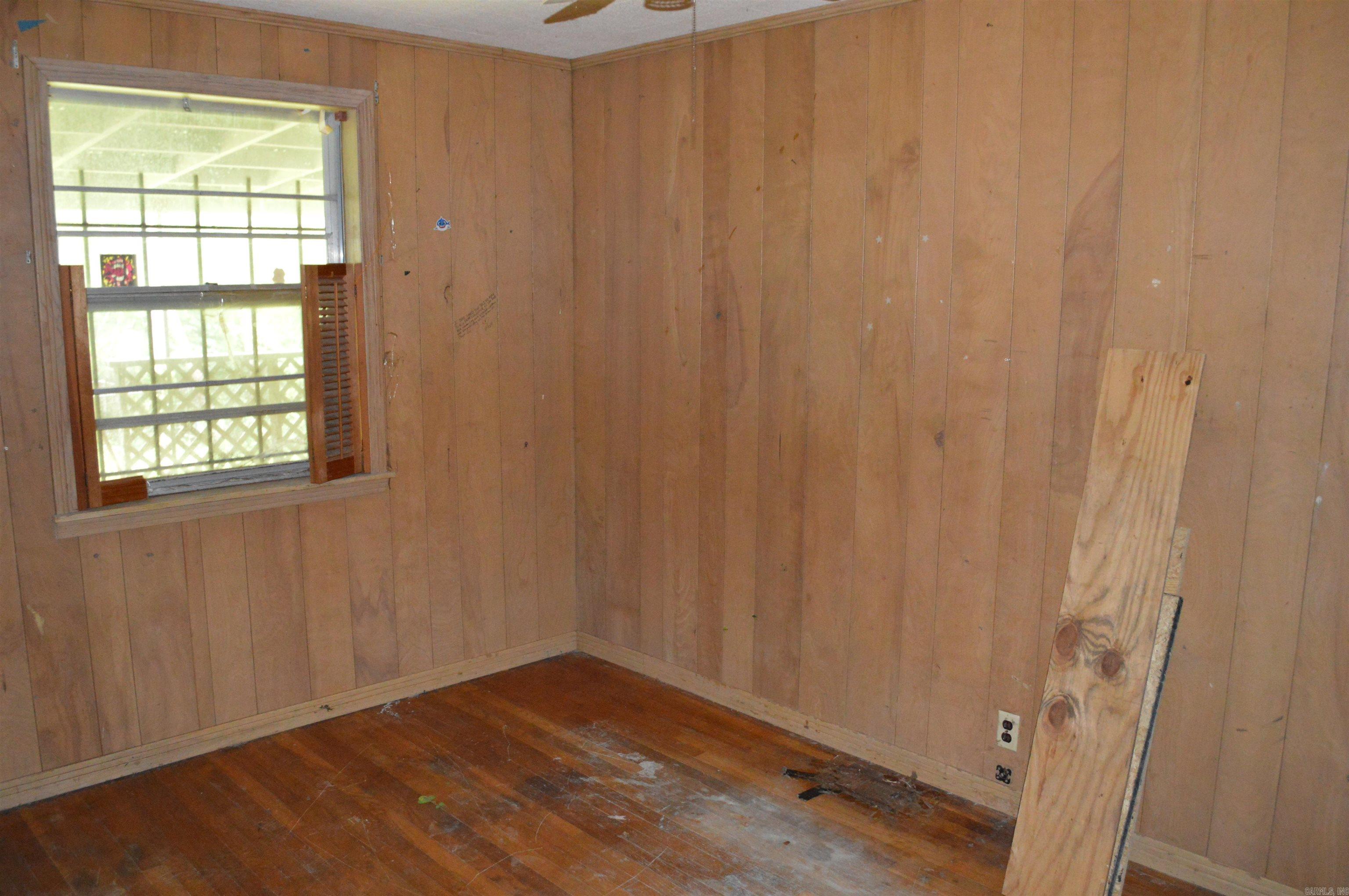 8068 Hilltop Lane Property Photo 8