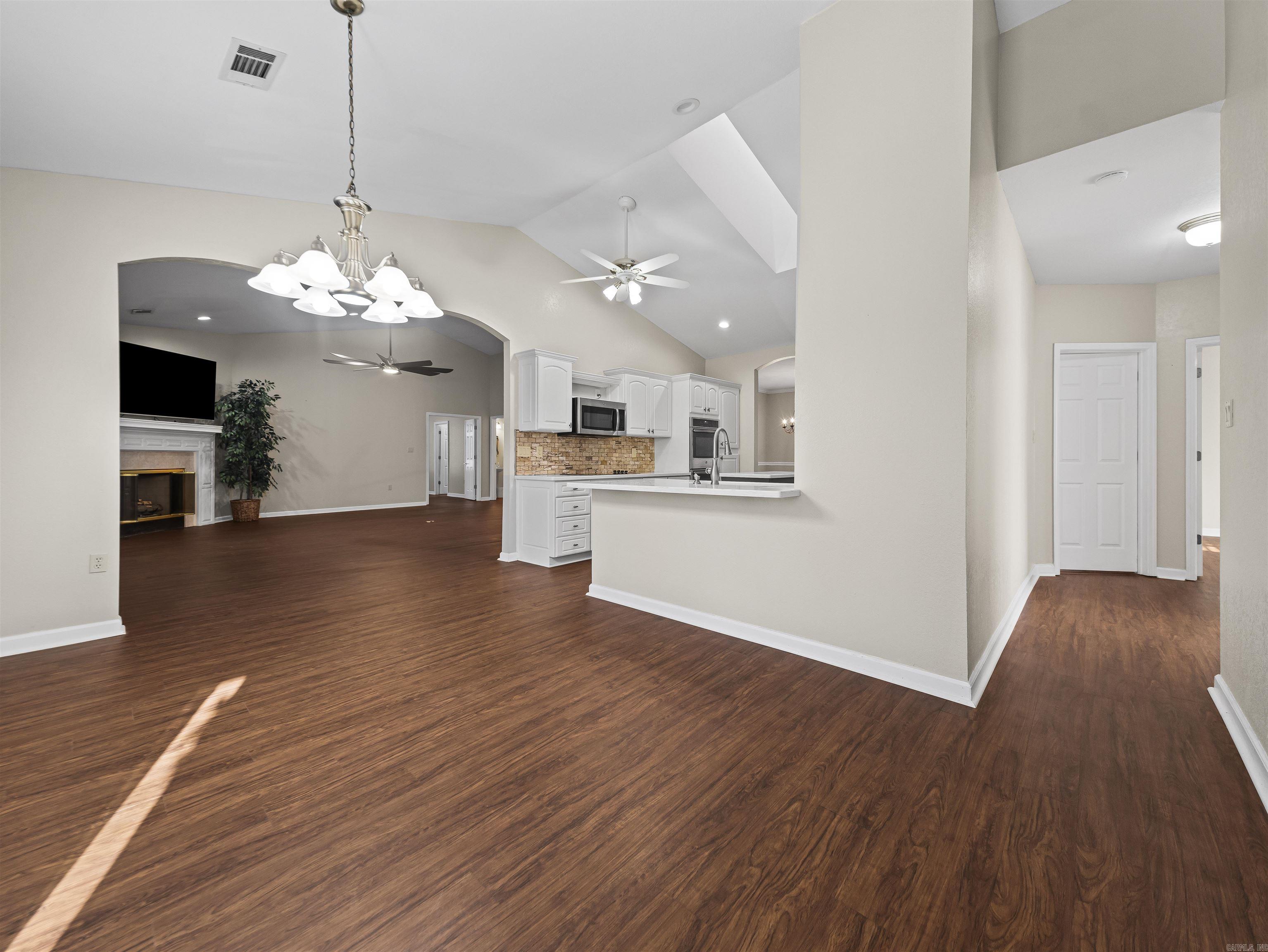 7 Resplandor Loop Property Photo 32