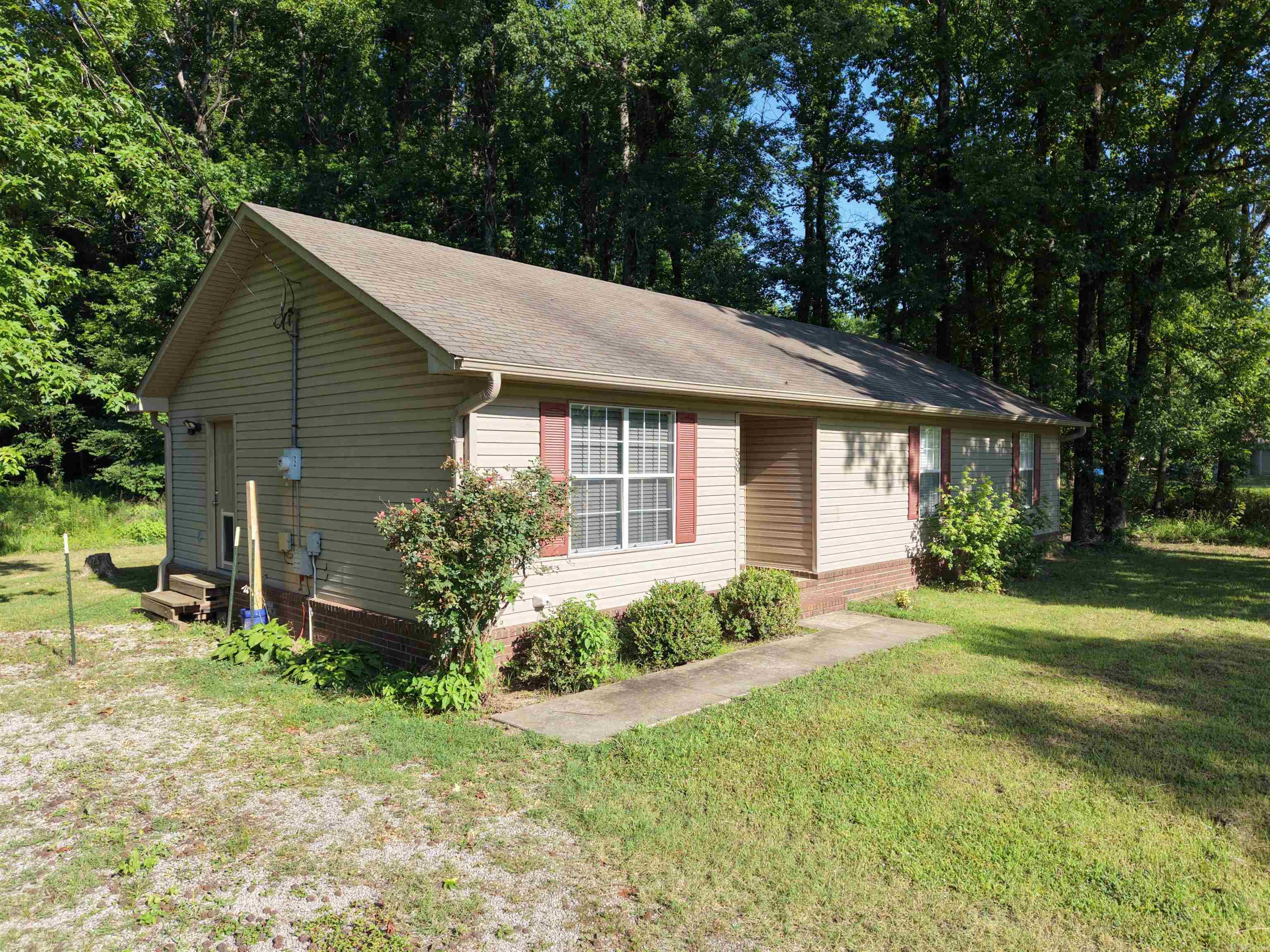 539 County Road 338 Property Photo 2