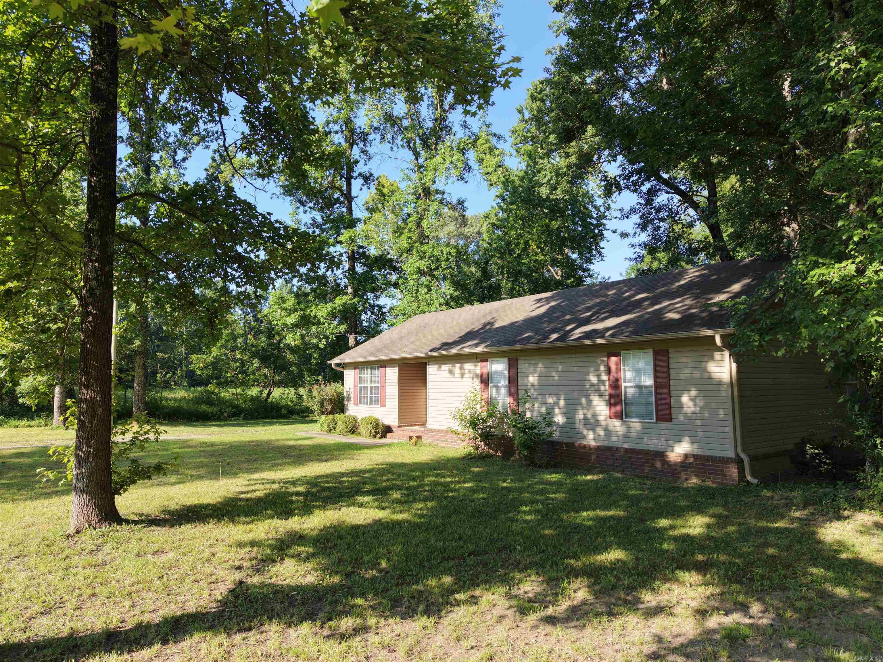 539 County Road 338 Property Photo 5