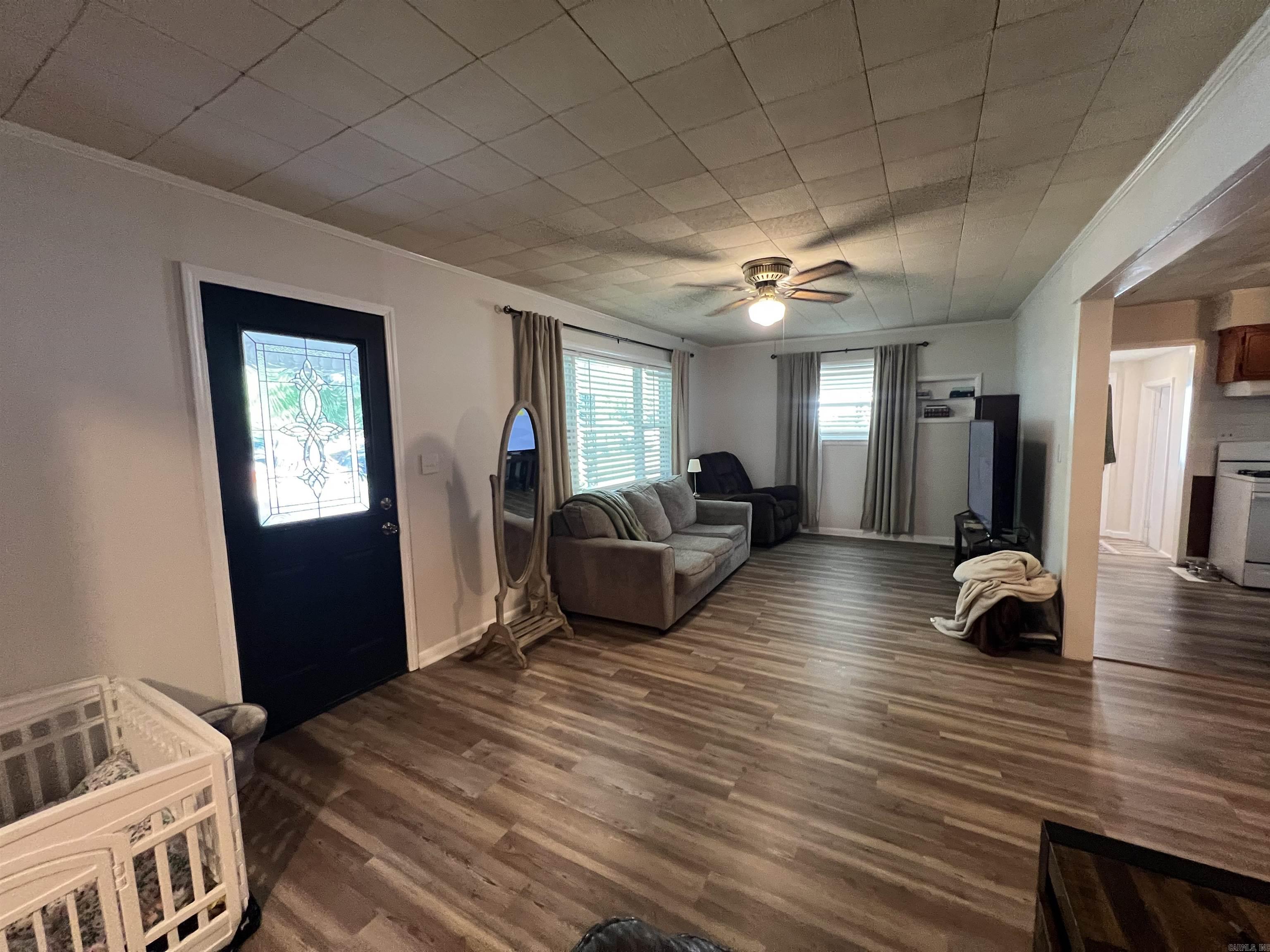 720 Frisco Lane Property Photo 8