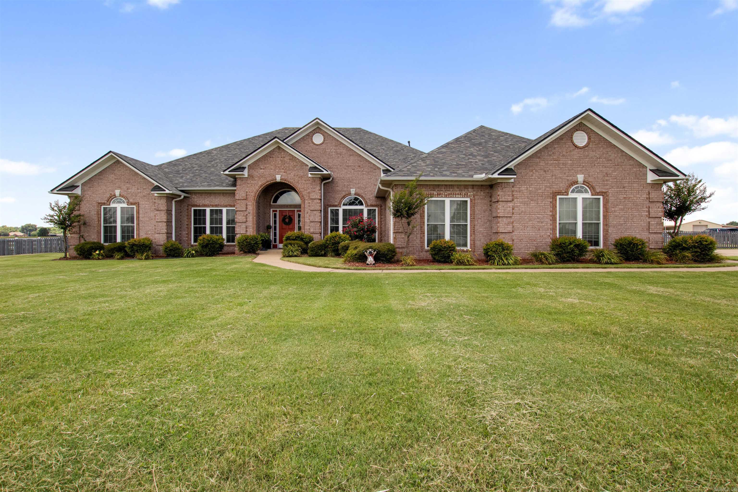 7 Pimlico Cove Property Photo 1