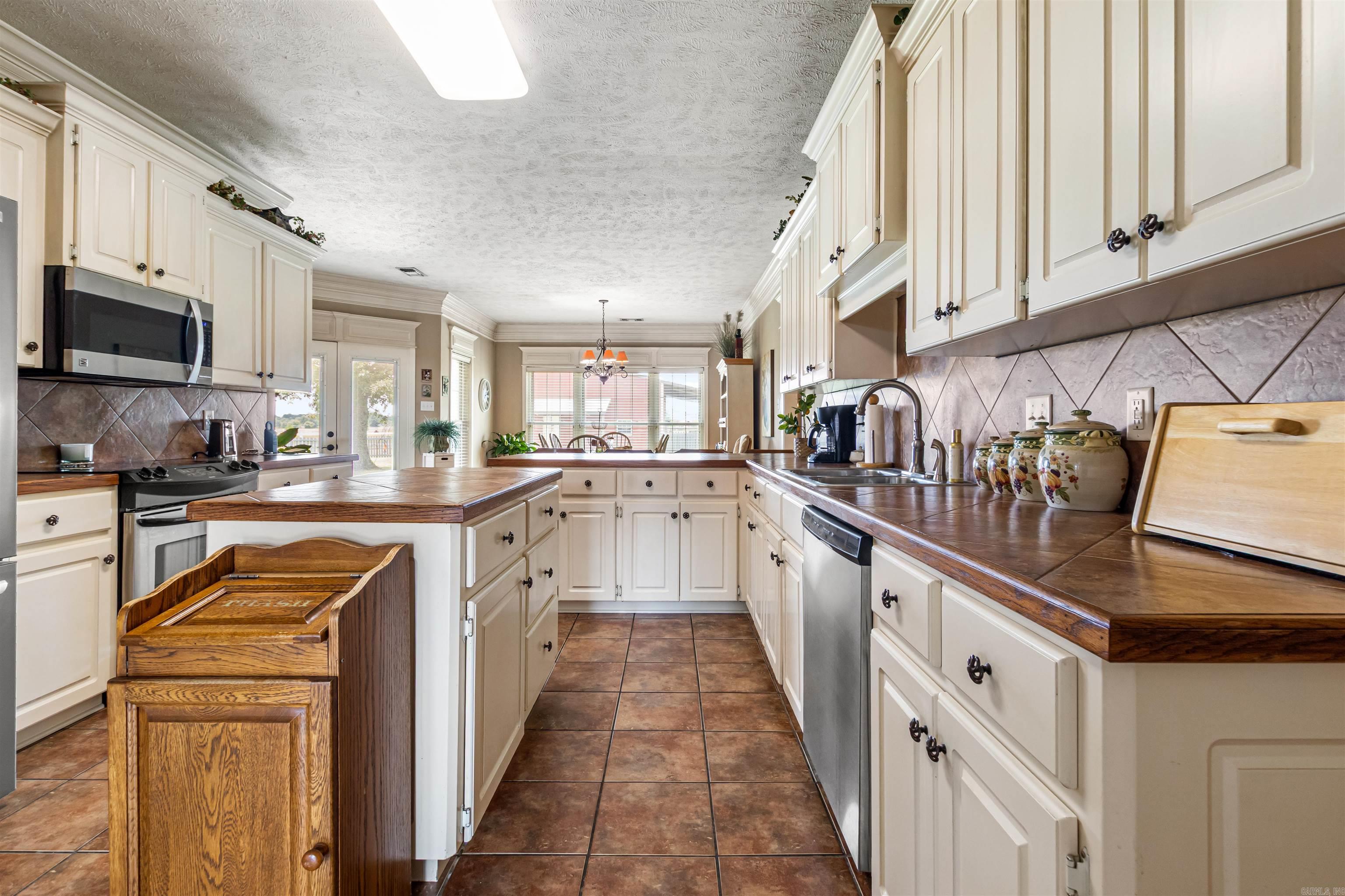 7 Pimlico Cove Property Photo 17