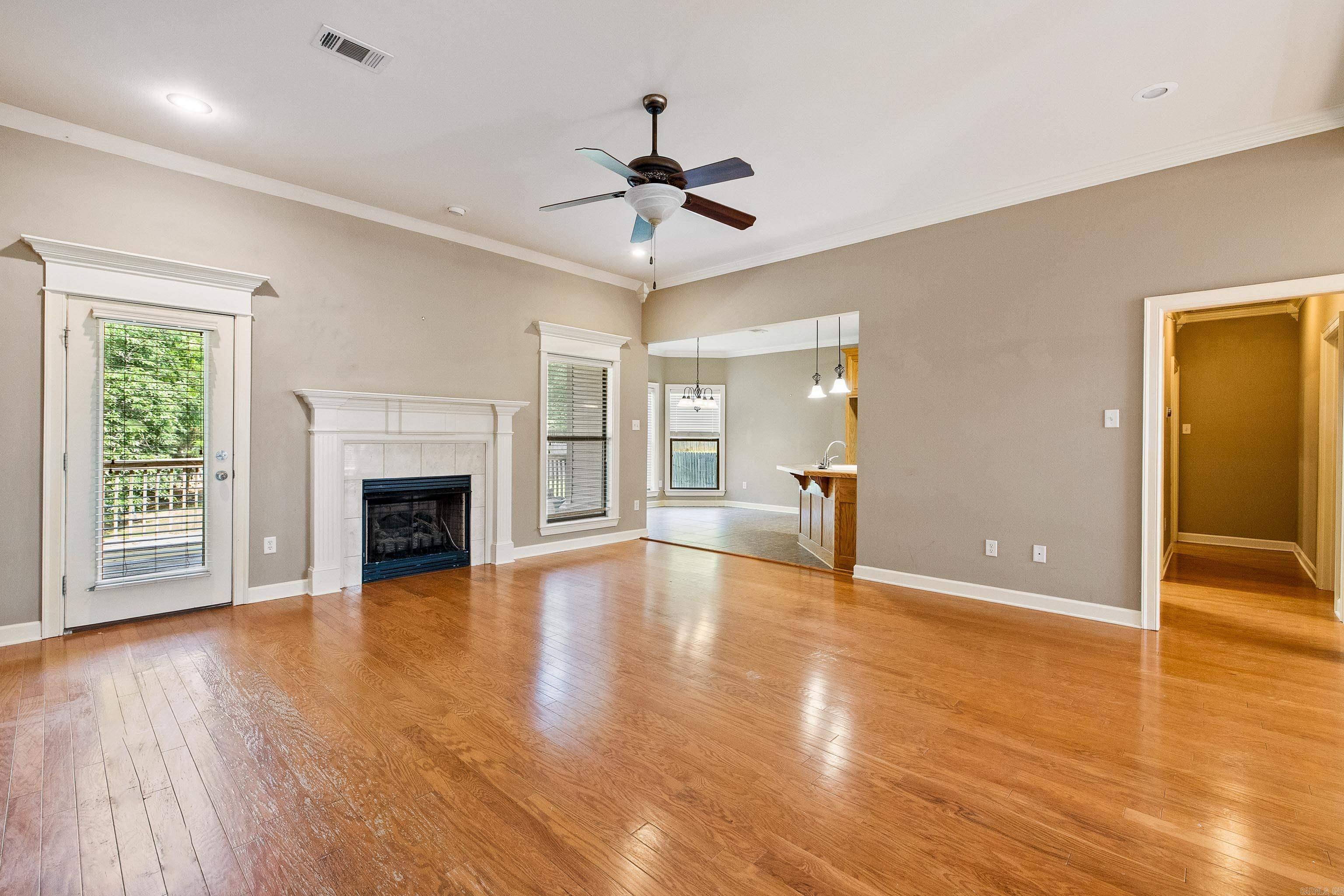 43 Trenton Drive Property Photo 4
