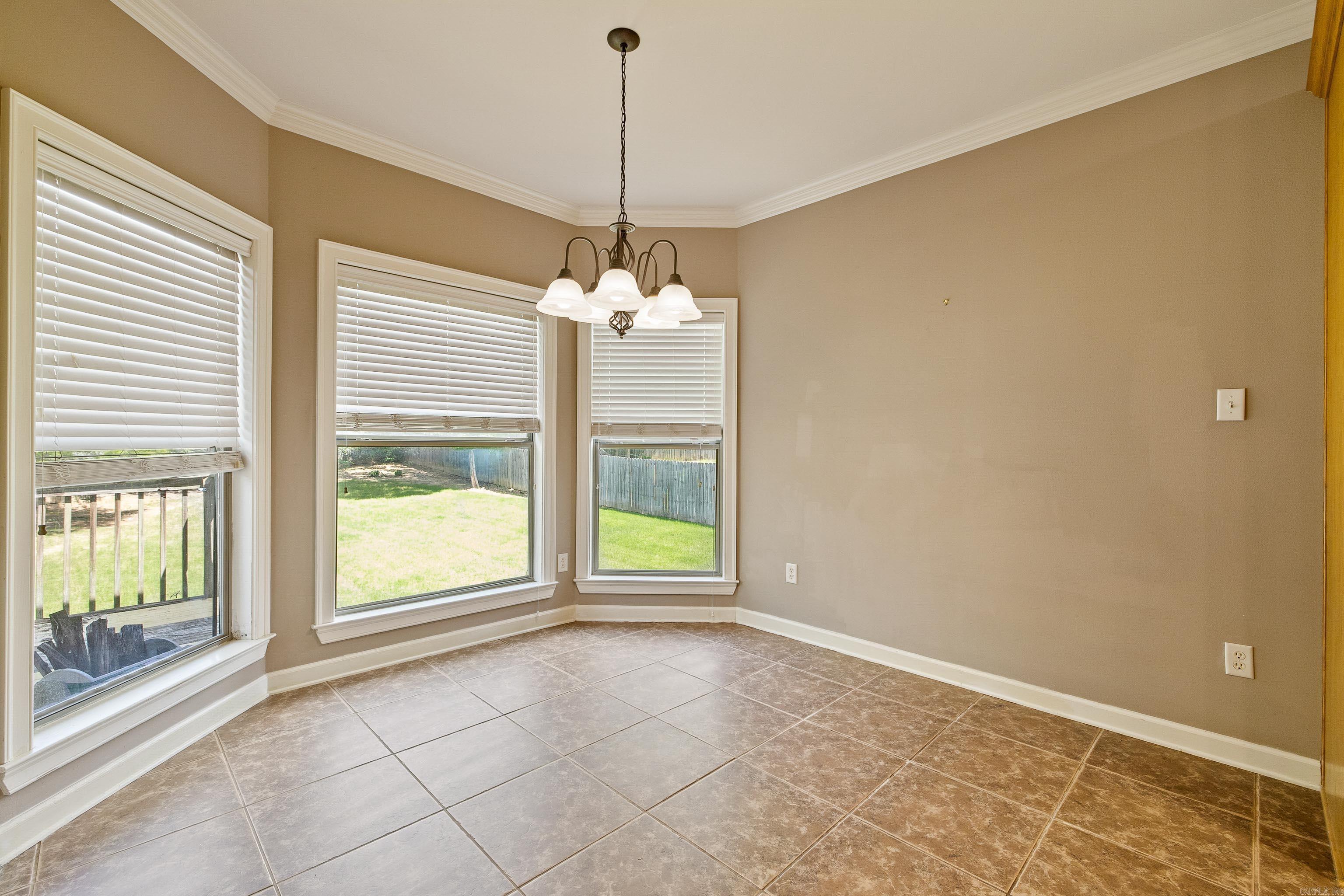 43 Trenton Drive Property Photo 6
