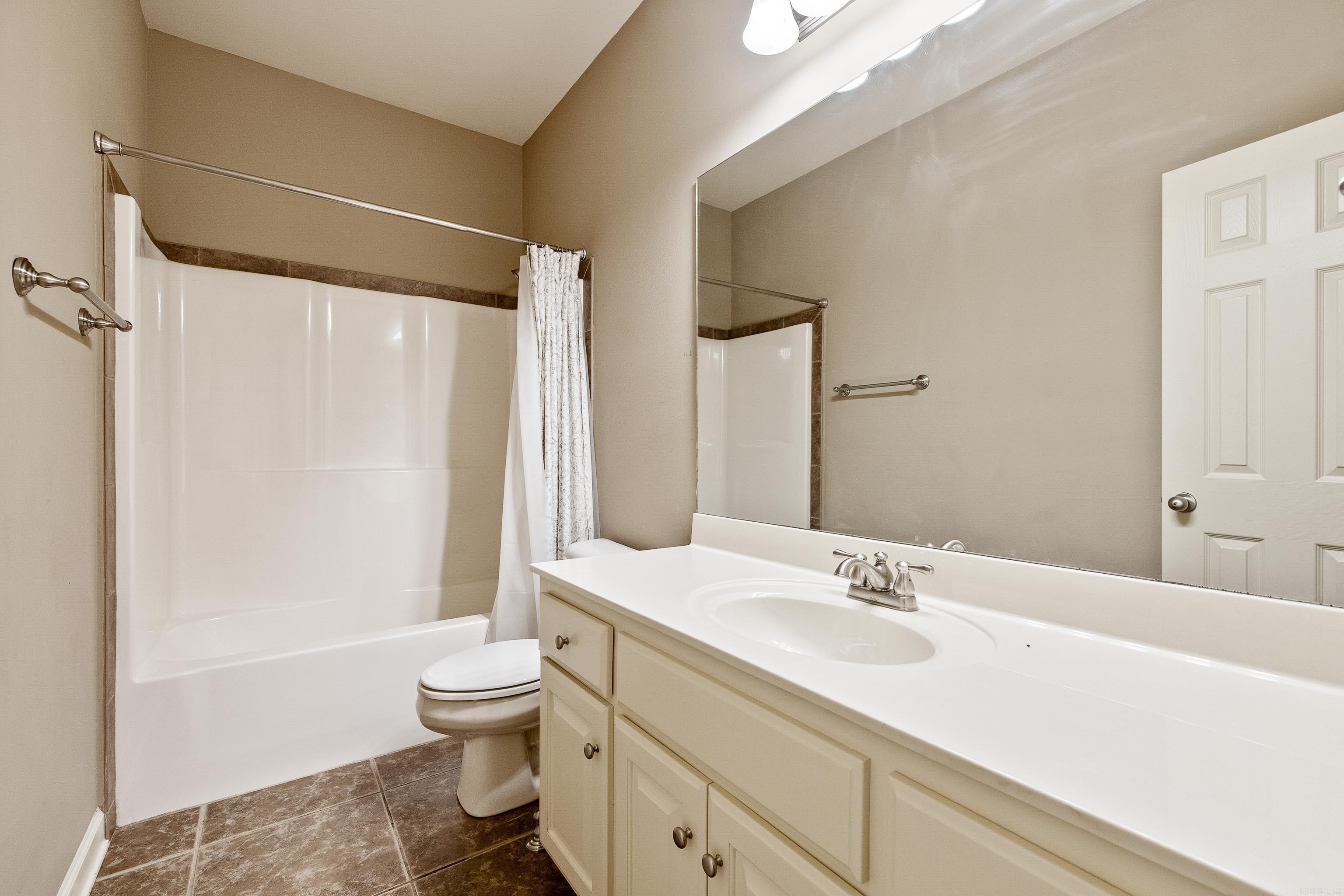 43 Trenton Drive Property Photo 18