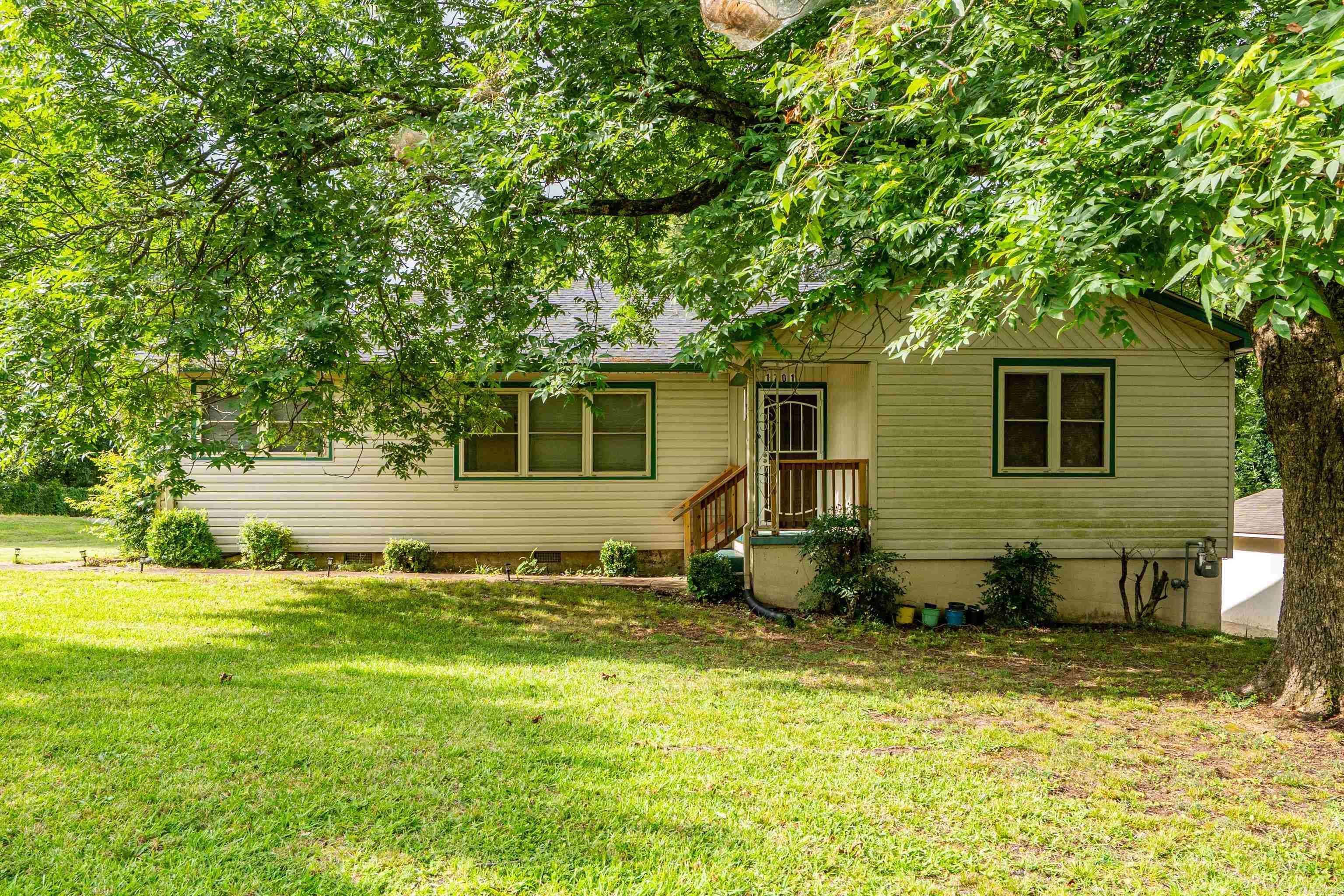 1701 St Louis Street Property Photo 43