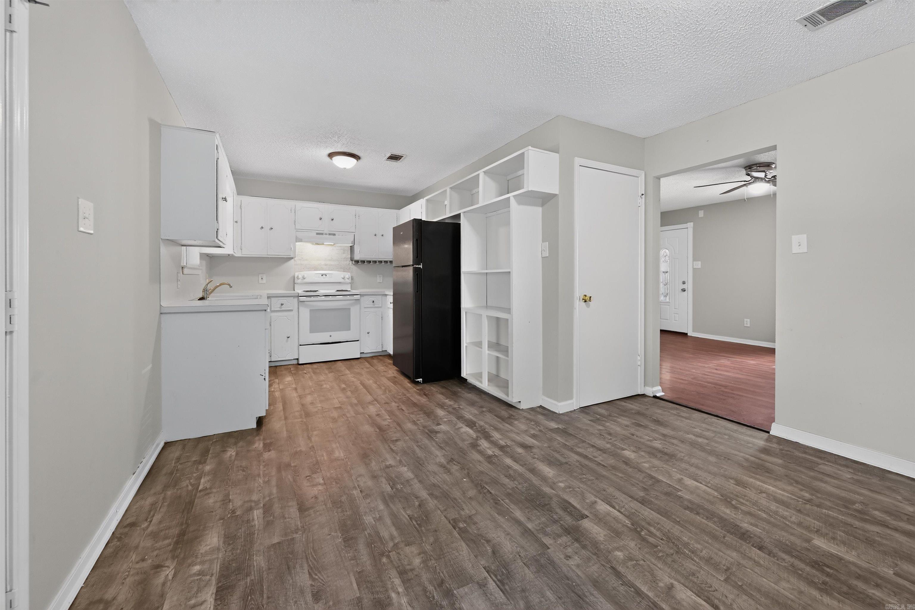 1206 Overview Drive Property Photo 15