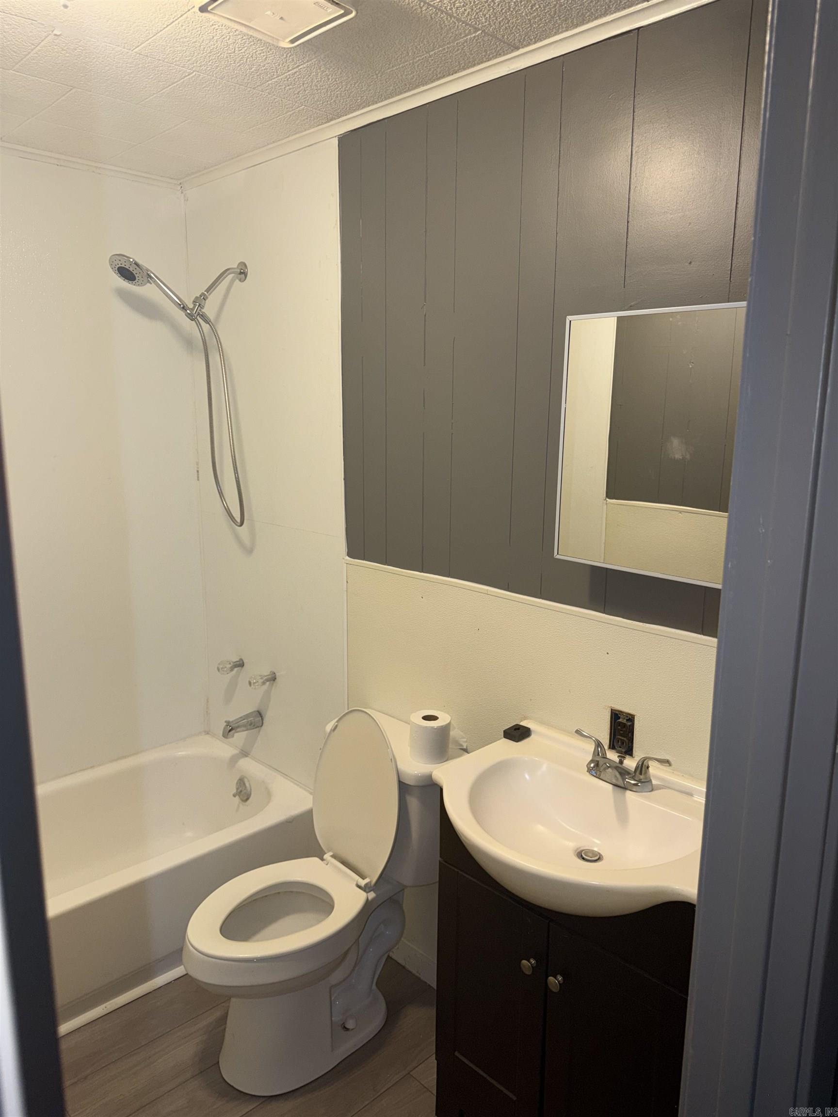 616 Jenkins Drive Property Photo 20