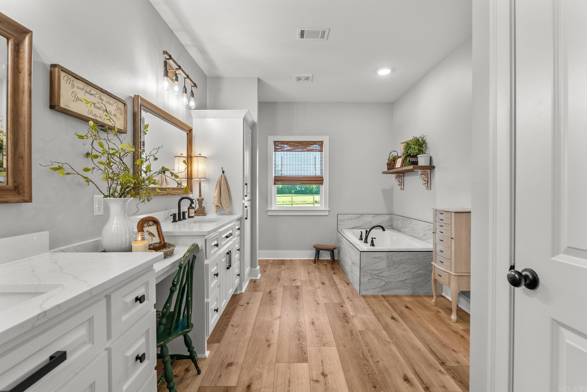 40 Lowell Property Photo 29