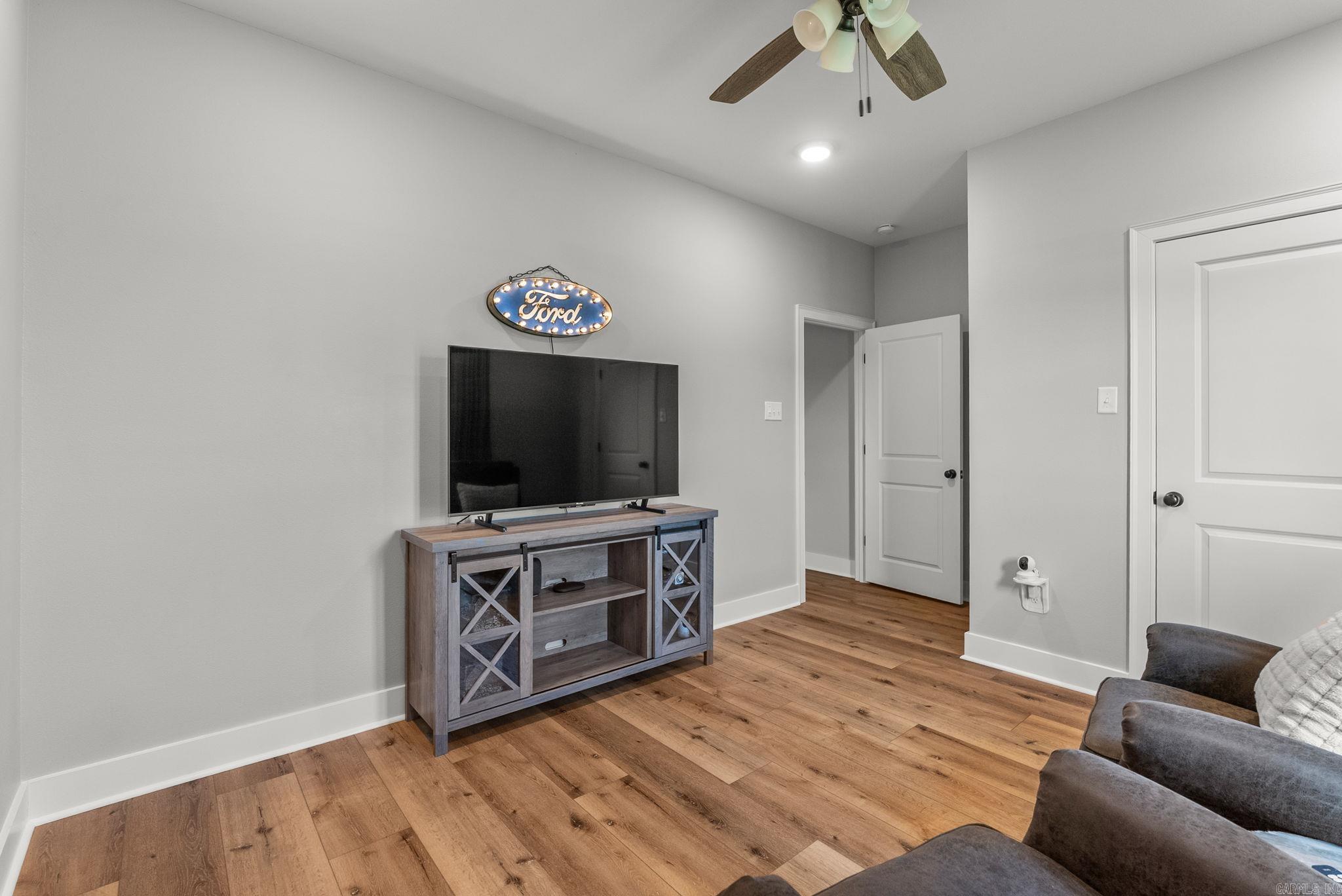 40 Lowell Property Photo 36