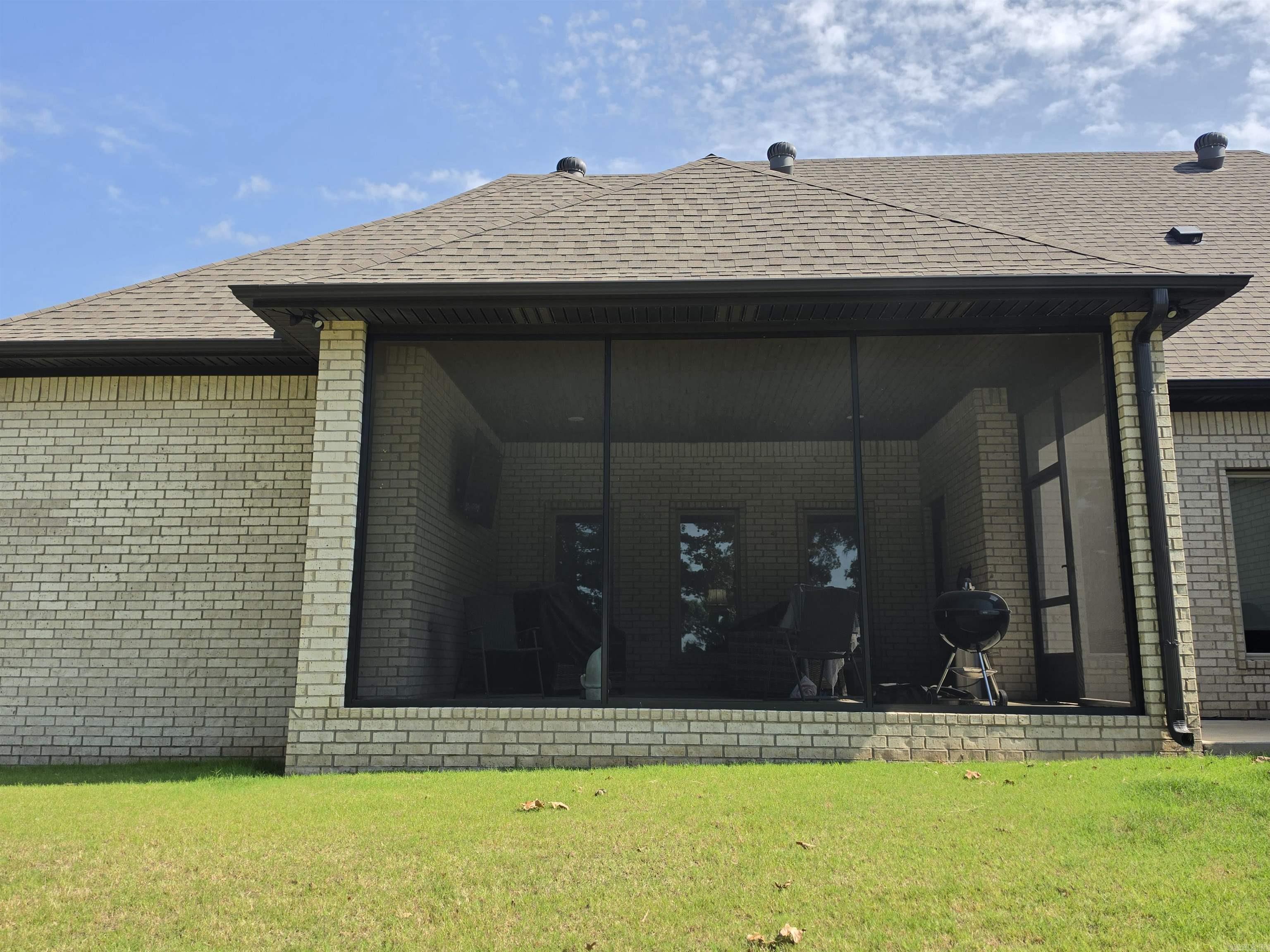 2227 Addison Cove Property Photo 8
