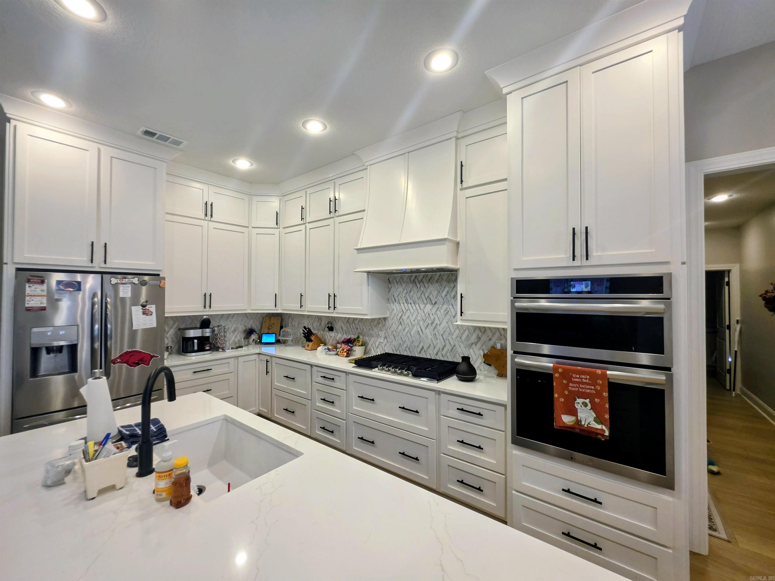 2227 Addison Cove Property Photo 14