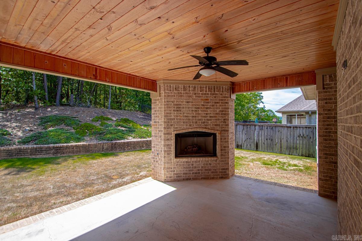 17 Rosans Court Property Photo 8