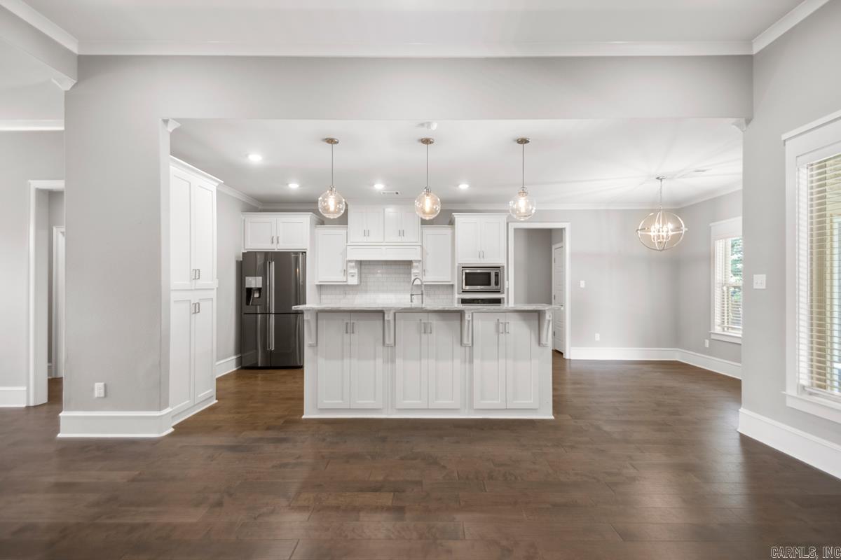 17 Rosans Court Property Photo 15