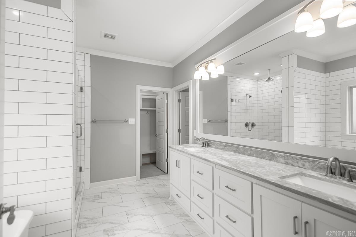17 Rosans Court Property Photo 25