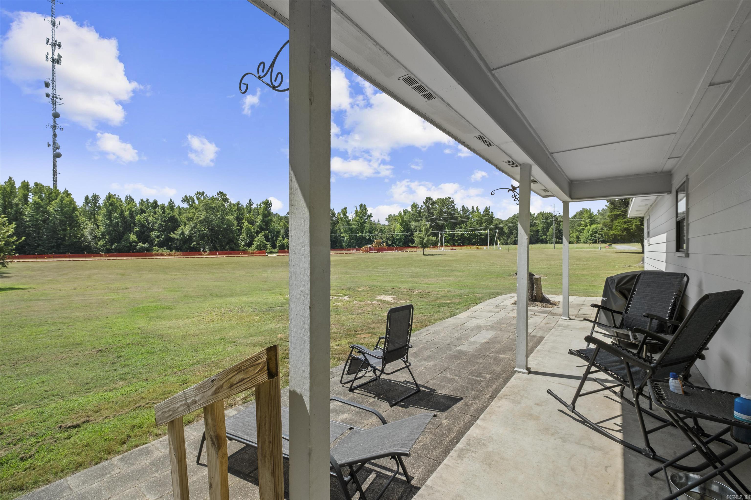 60 Andrew Dr Property Photo 24