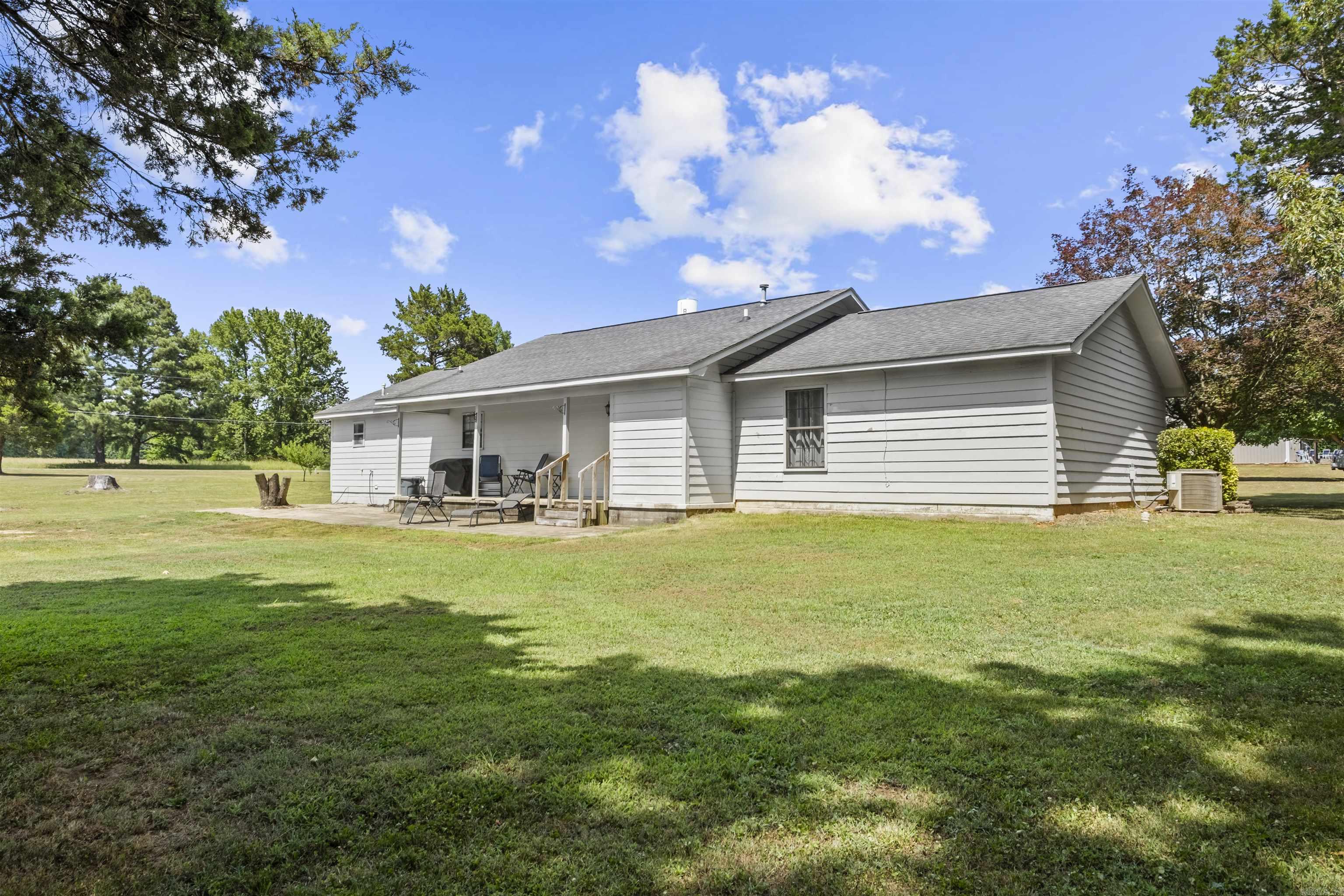 60 Andrew Dr Property Photo 26