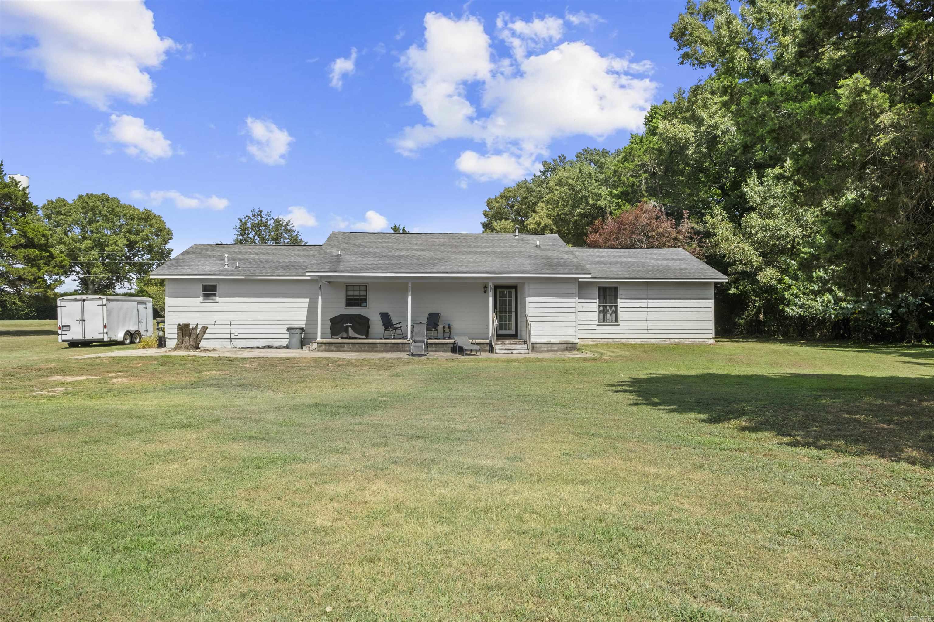 60 Andrew Dr Property Photo 27