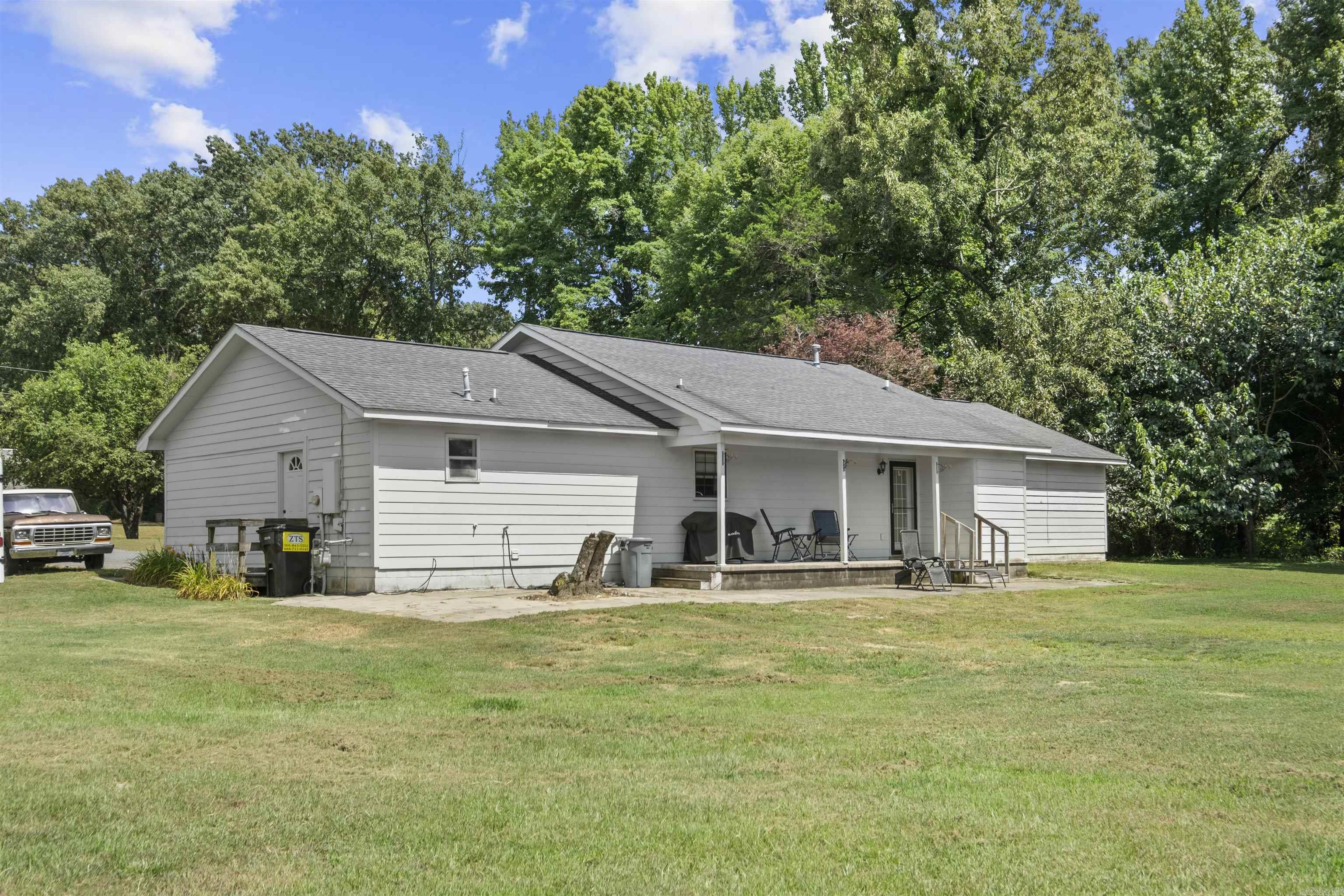 60 Andrew Dr Property Photo 28