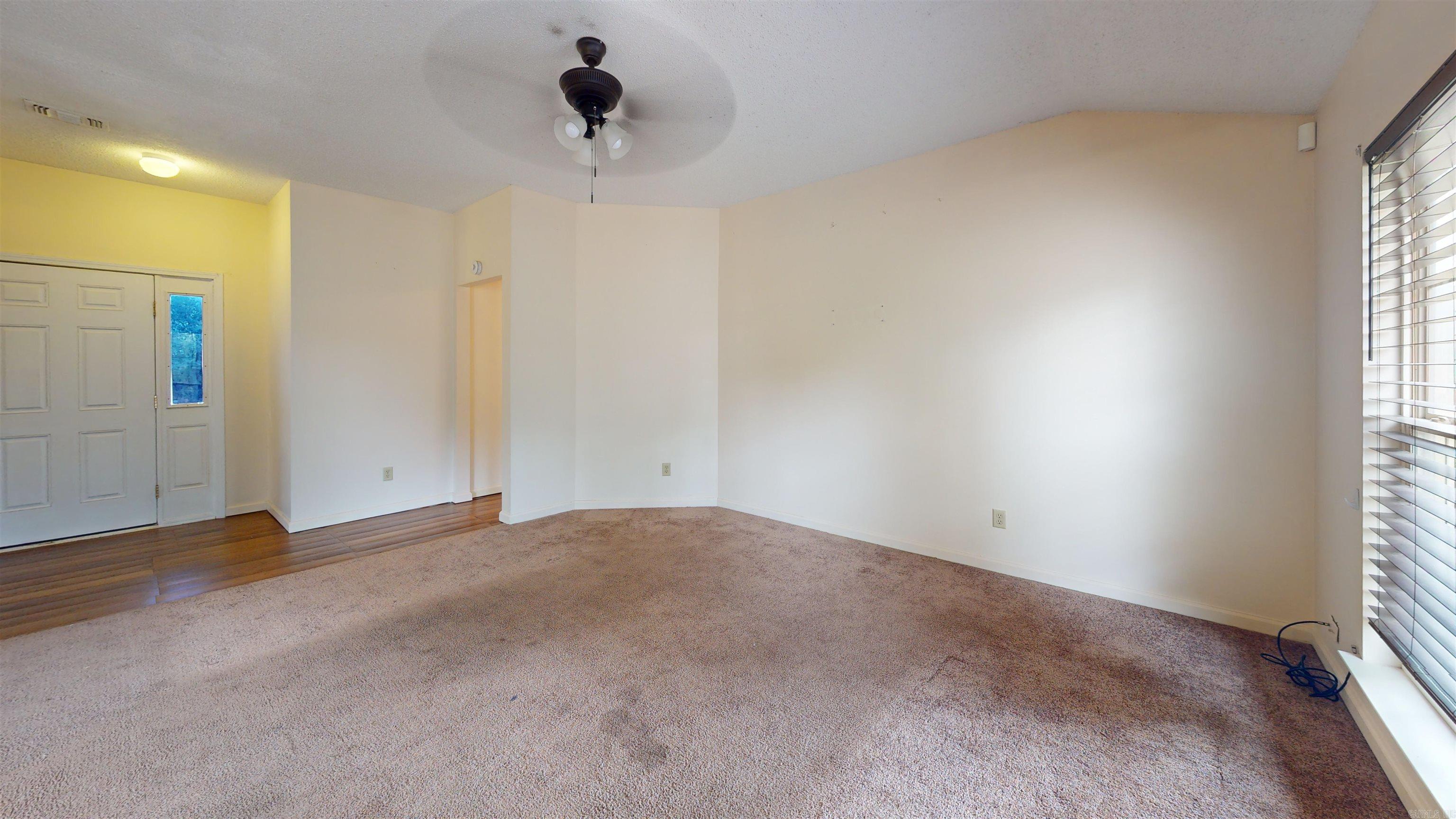396 County Road 652 Property Photo 4