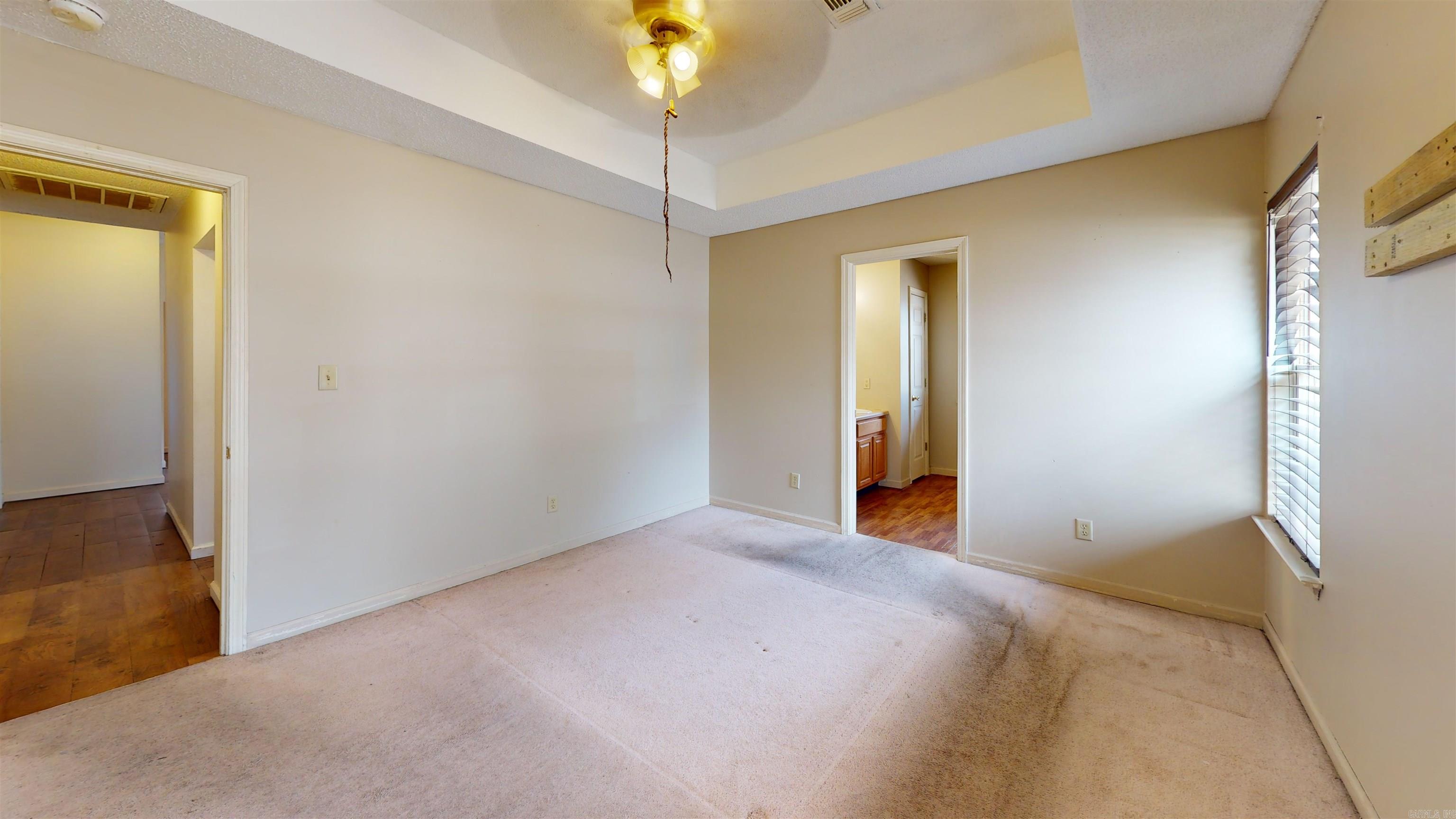 396 County Road 652 Property Photo 8