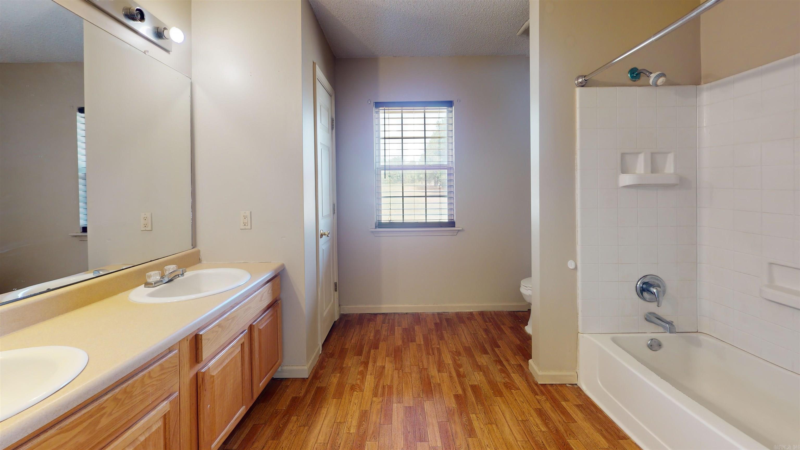 396 County Road 652 Property Photo 10