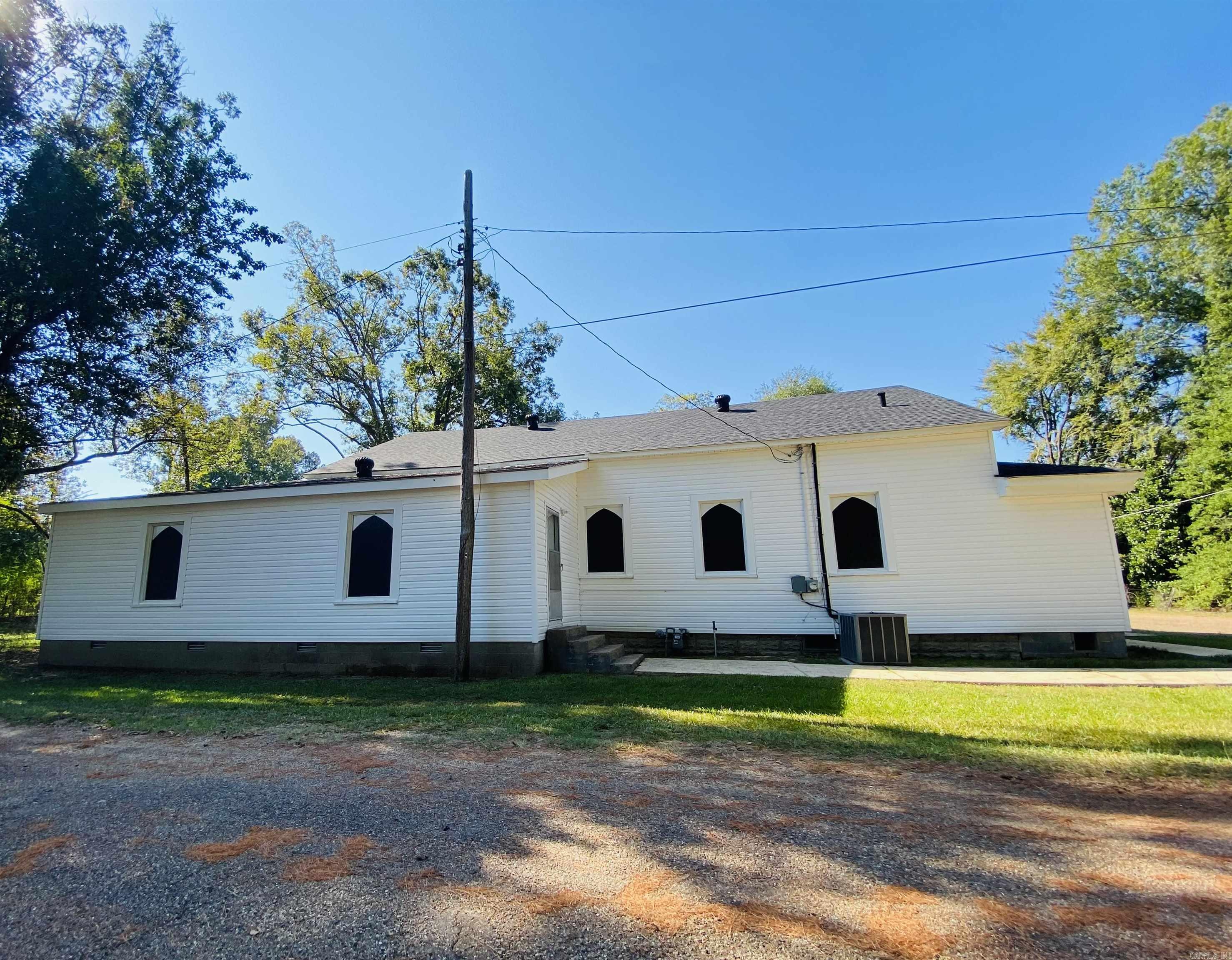 124 Gail Property Photo 14