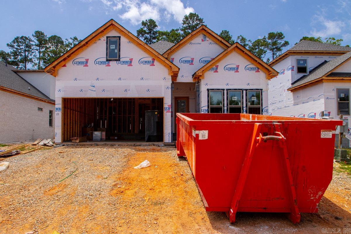 111 Carter Creek Cove Property Photo 1