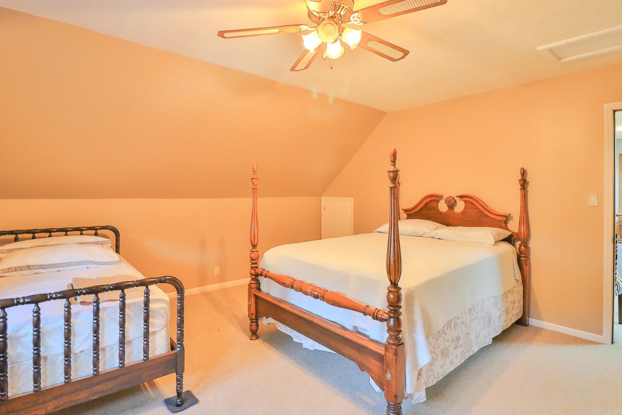 1509 Hillcrest Drive Property Photo 32