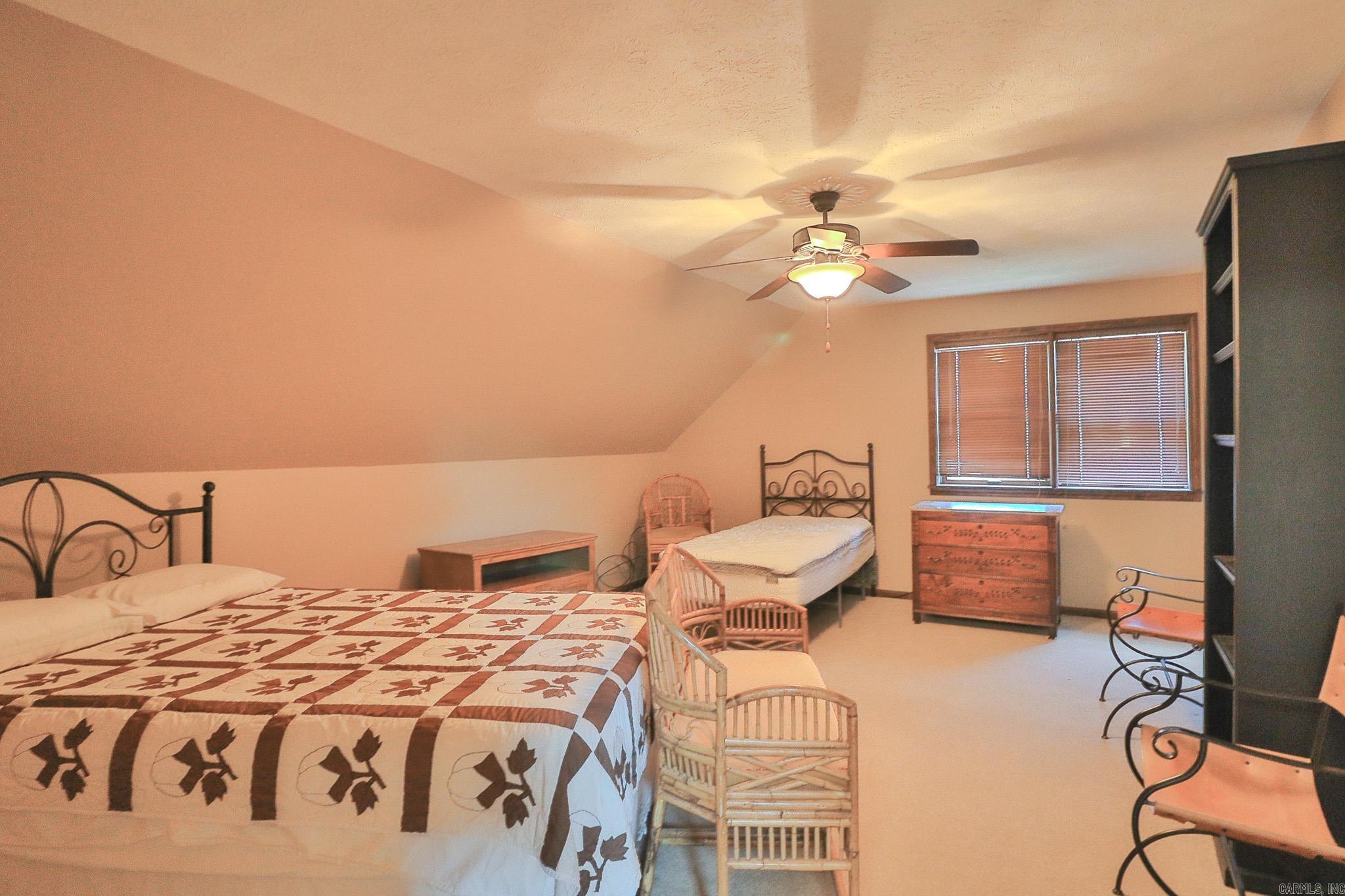 1509 Hillcrest Drive Property Photo 35
