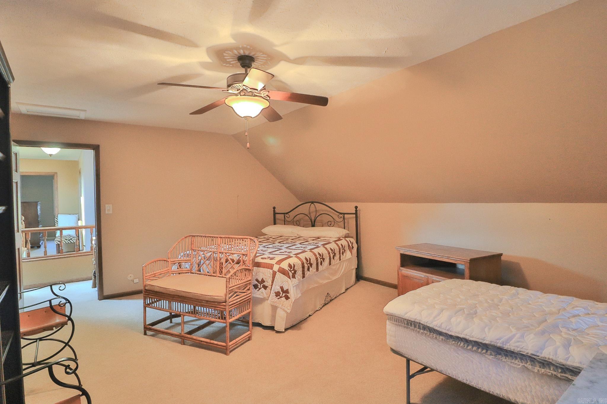 1509 Hillcrest Drive Property Photo 36