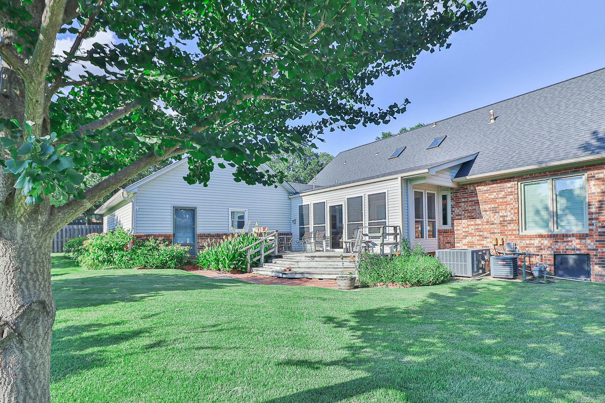 1509 Hillcrest Drive Property Photo 47