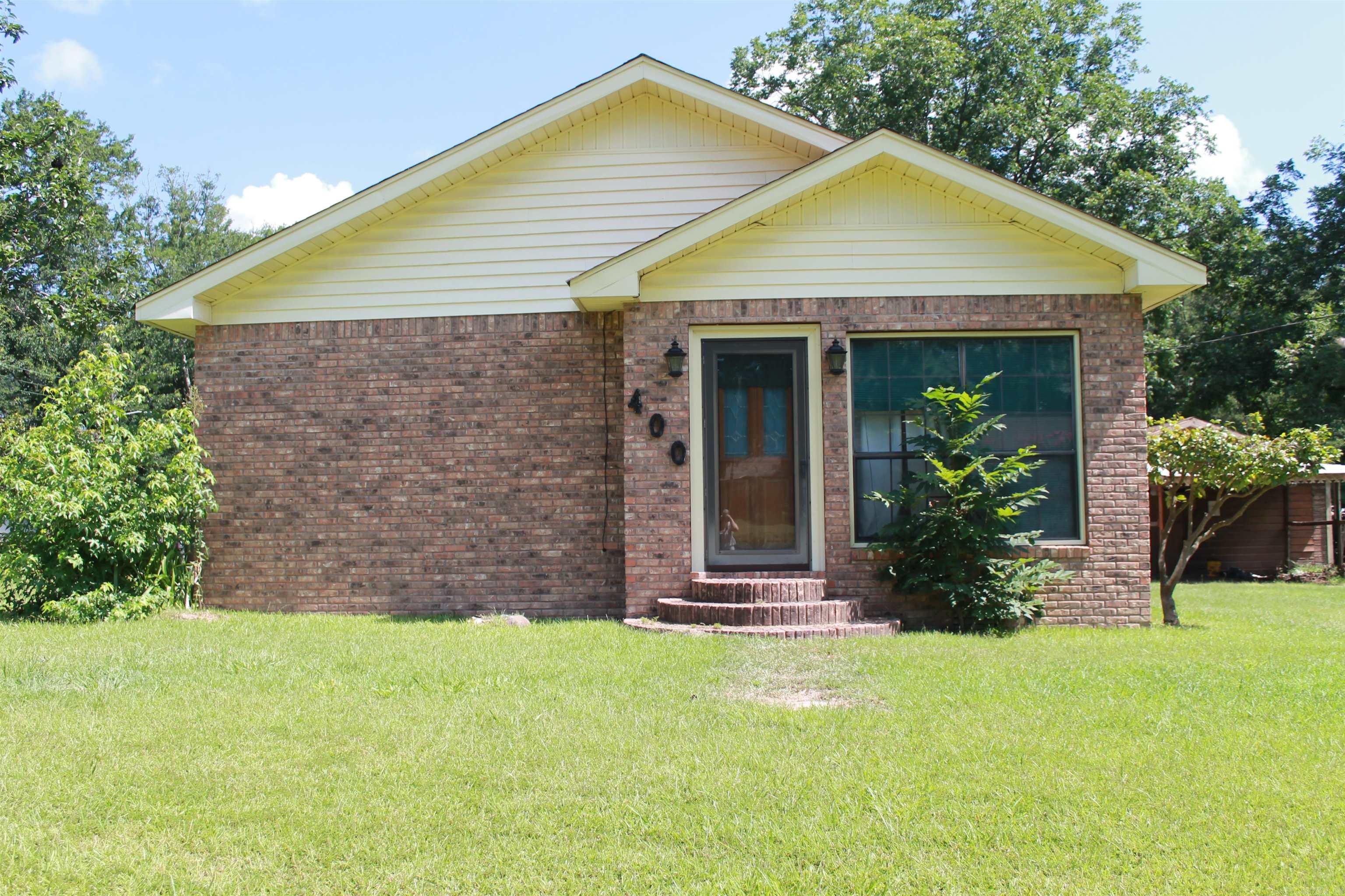 400 E Stateline Road