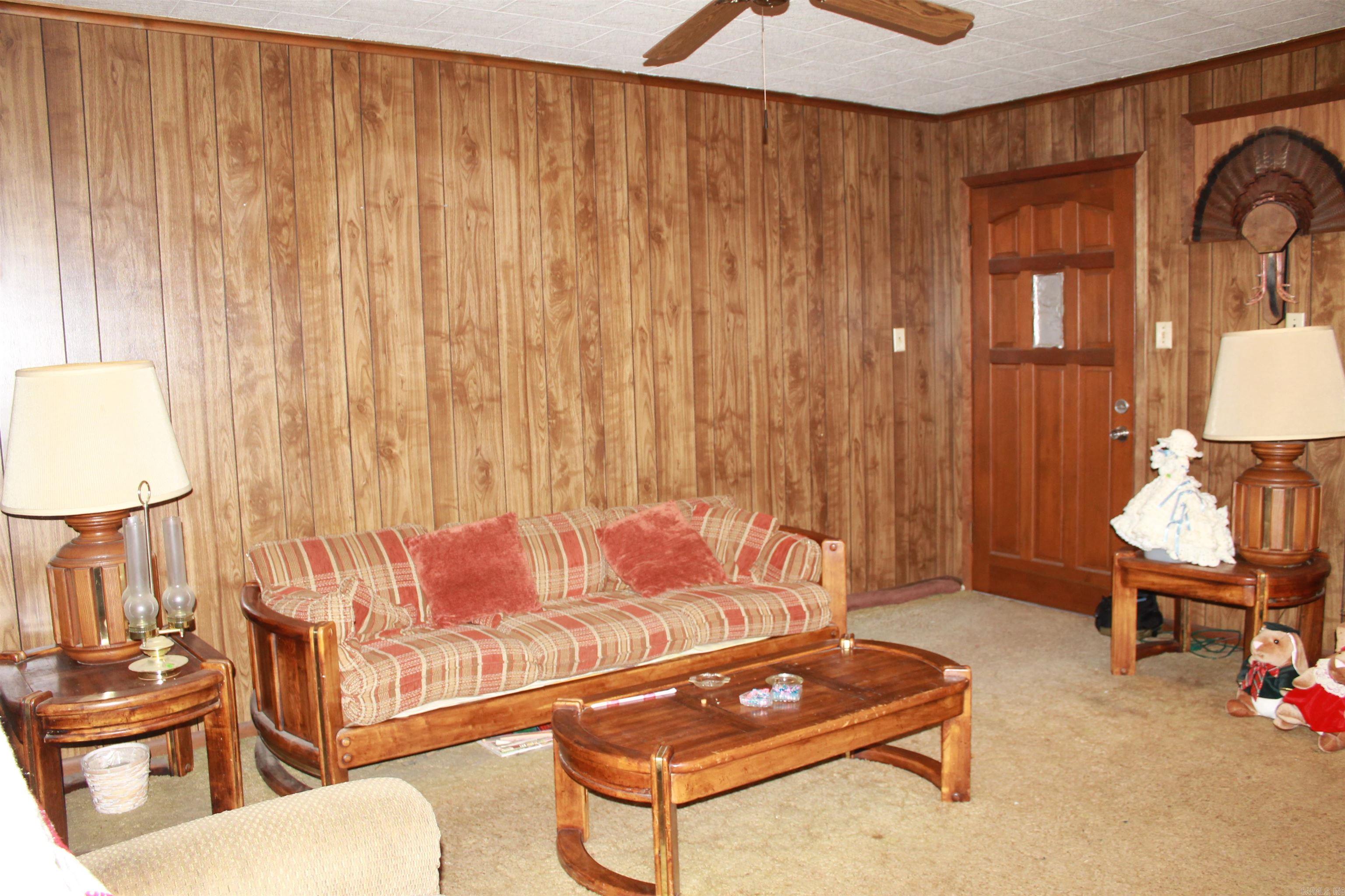 400 E Stateline Road Property Photo 3