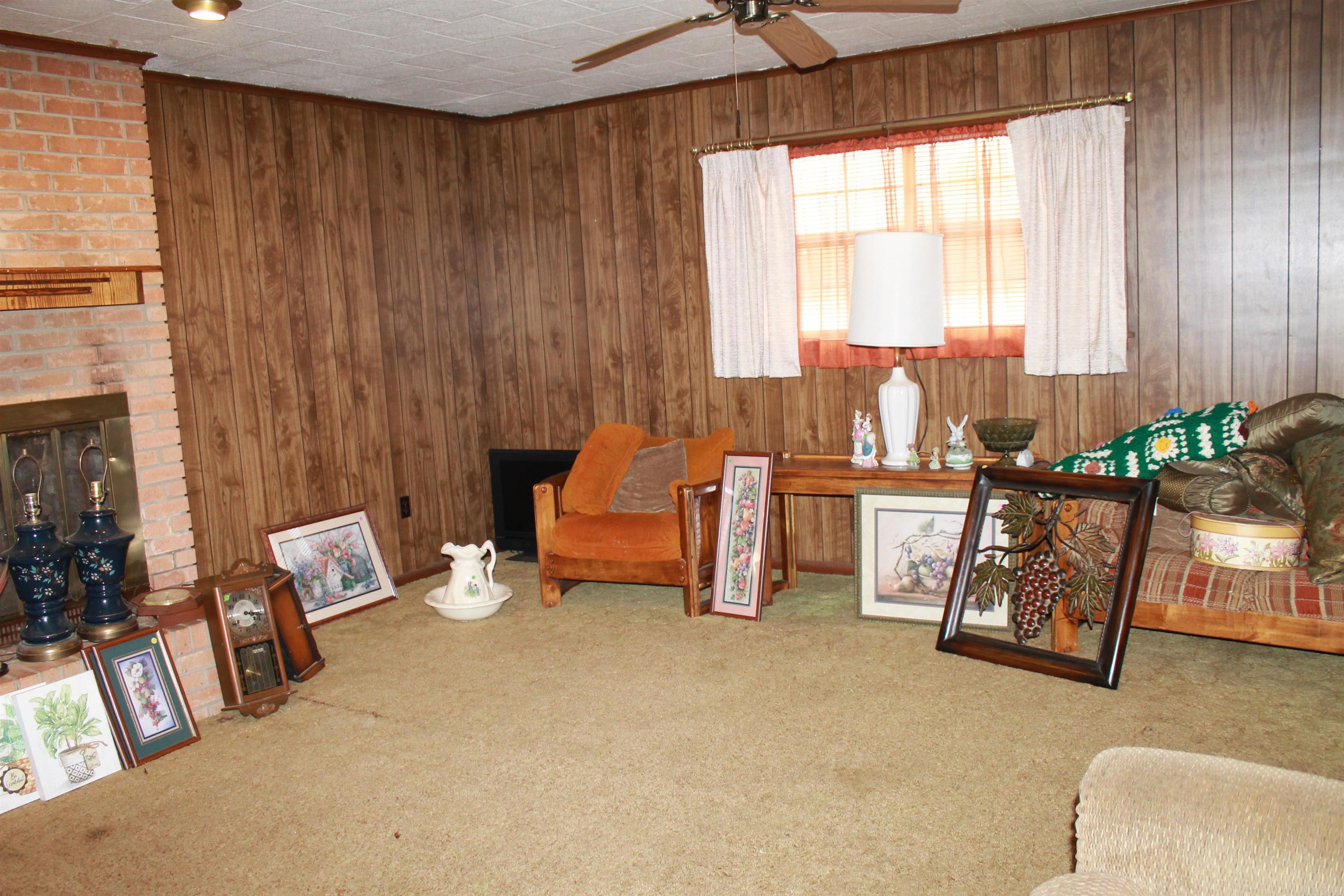 400 E Stateline Road Property Photo 4