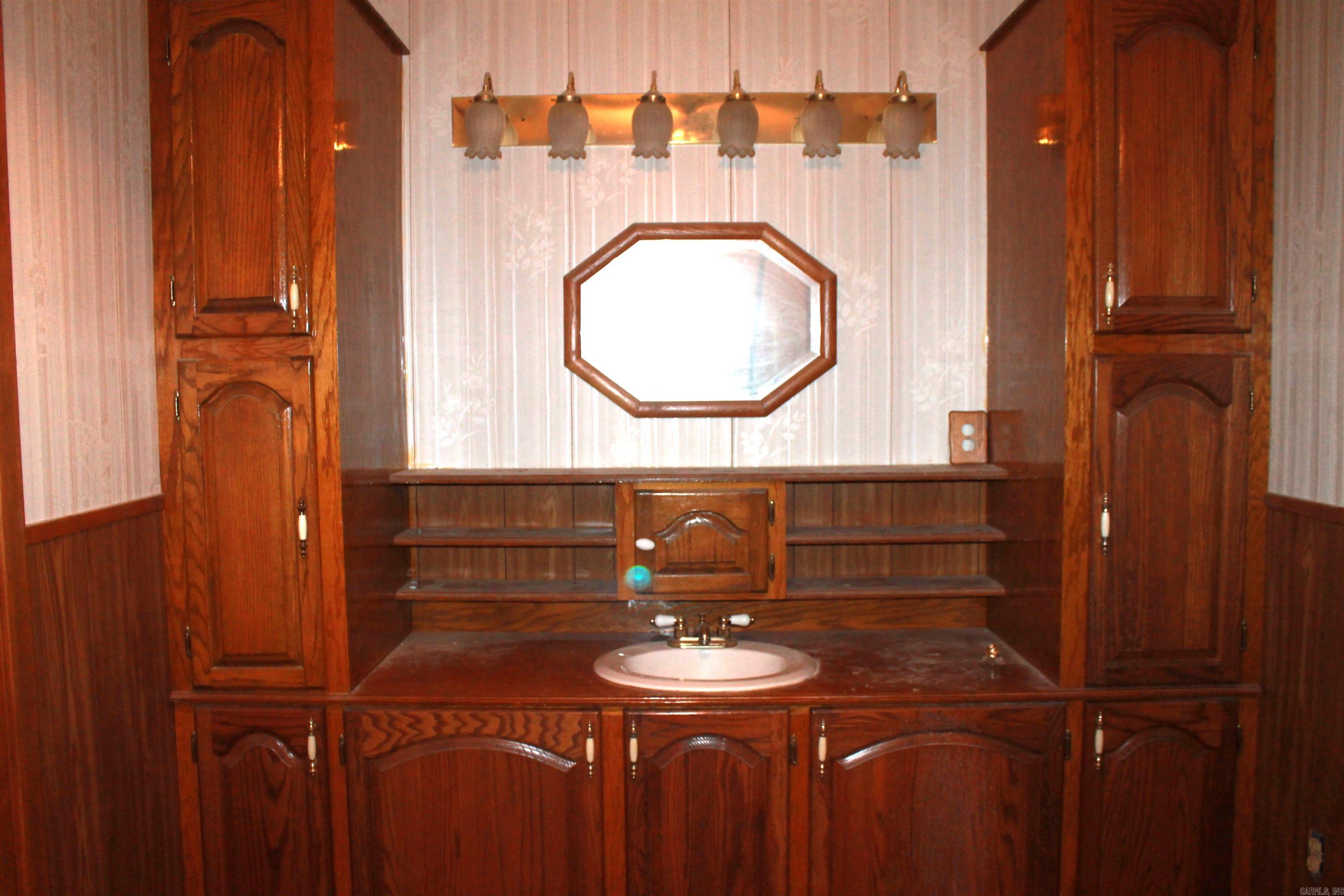 400 E Stateline Road Property Photo 13