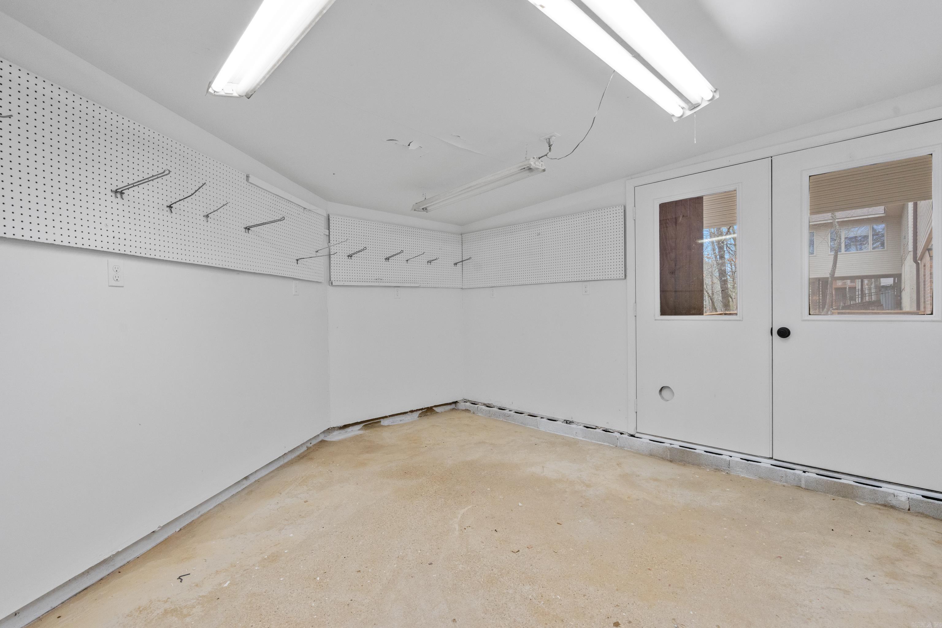 12 Alava Lane Property Photo 37