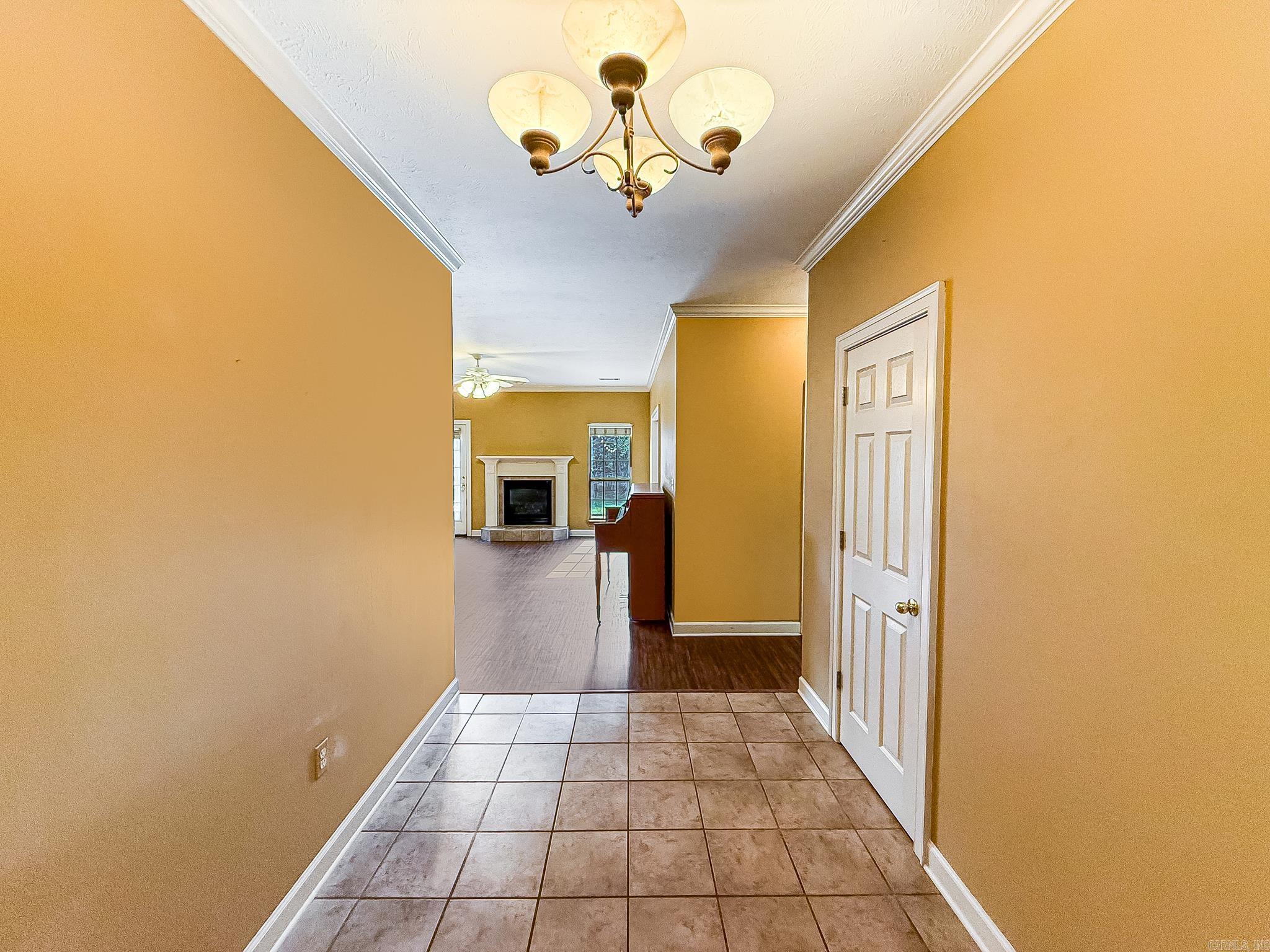 1355 Stone Crest Property Photo 2
