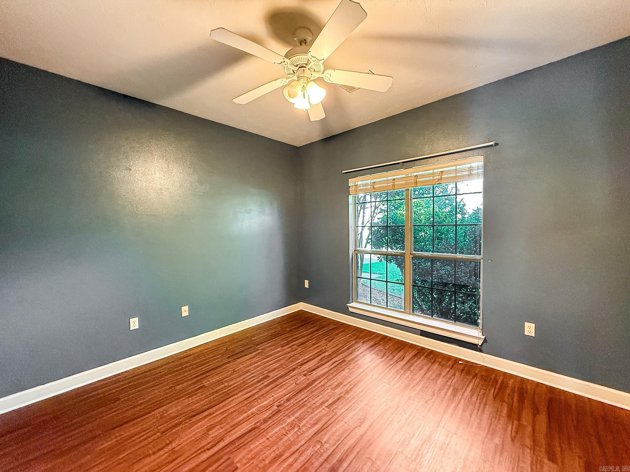 1355 Stone Crest Property Photo 23