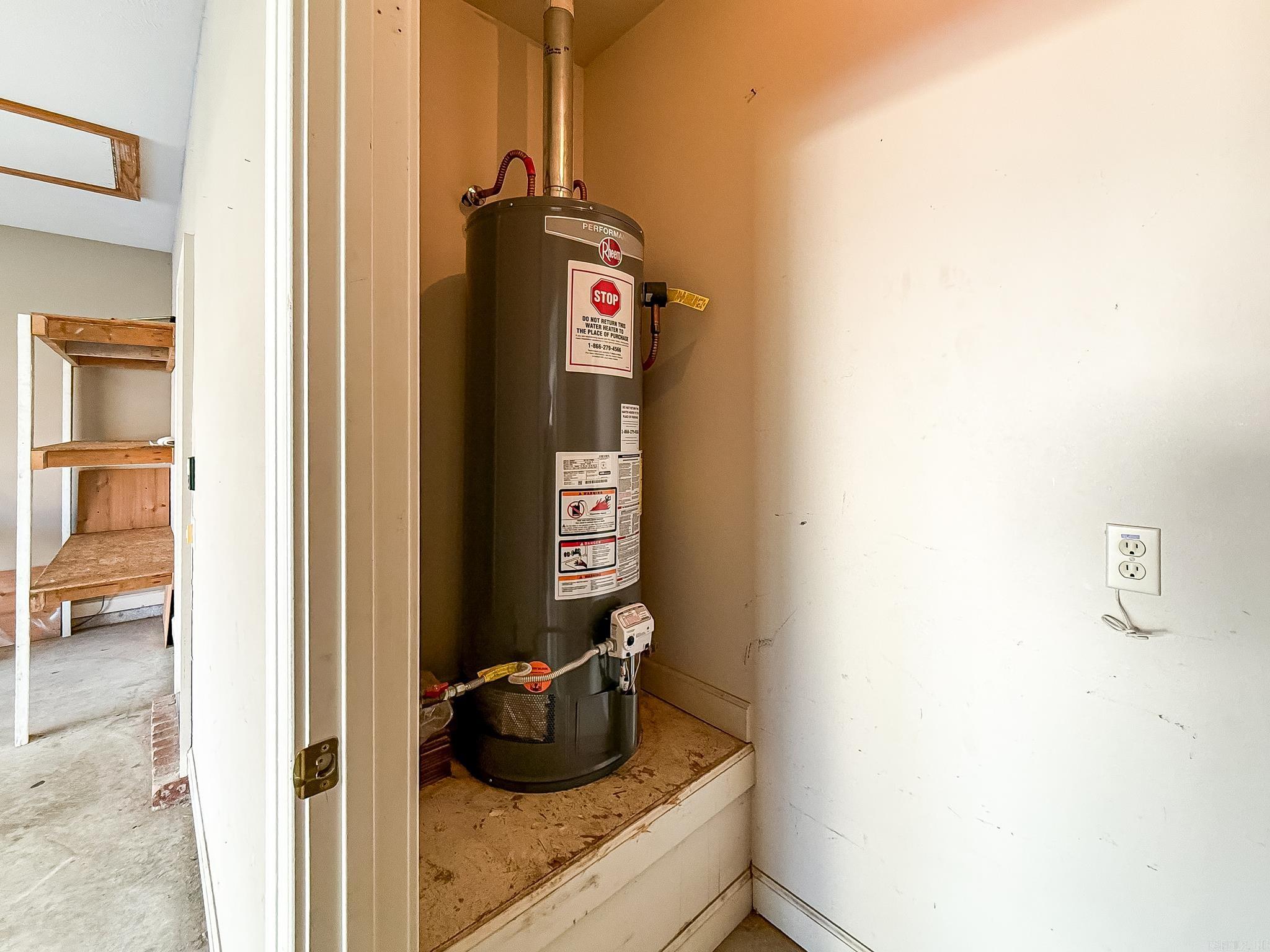 1355 Stone Crest Property Photo 35
