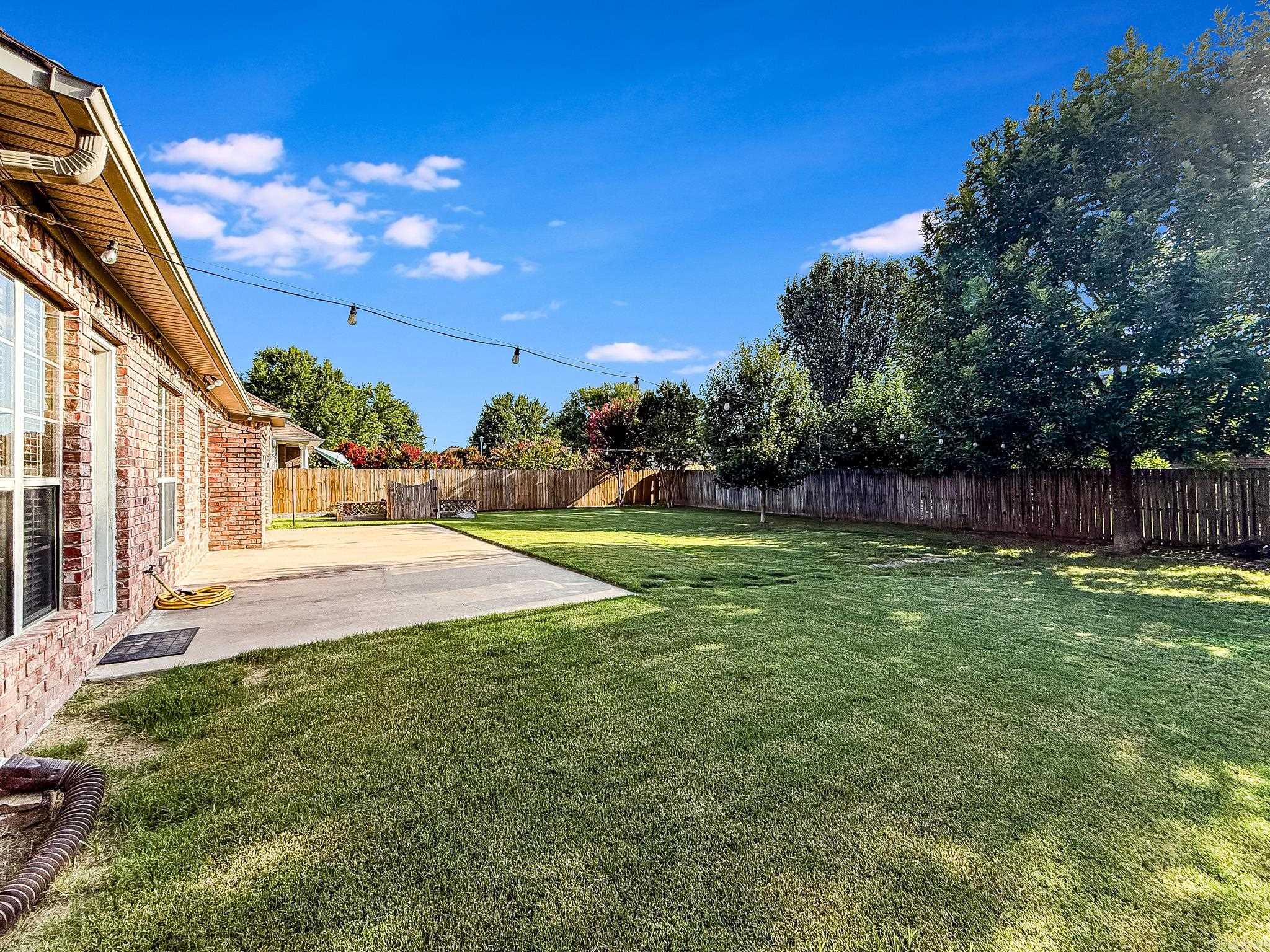 1355 Stone Crest Property Photo 43