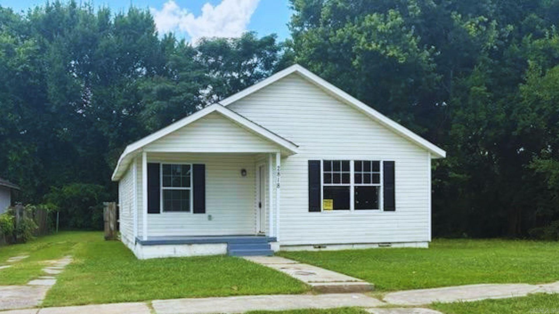 2818 Springer Boulevard Property Photo 1