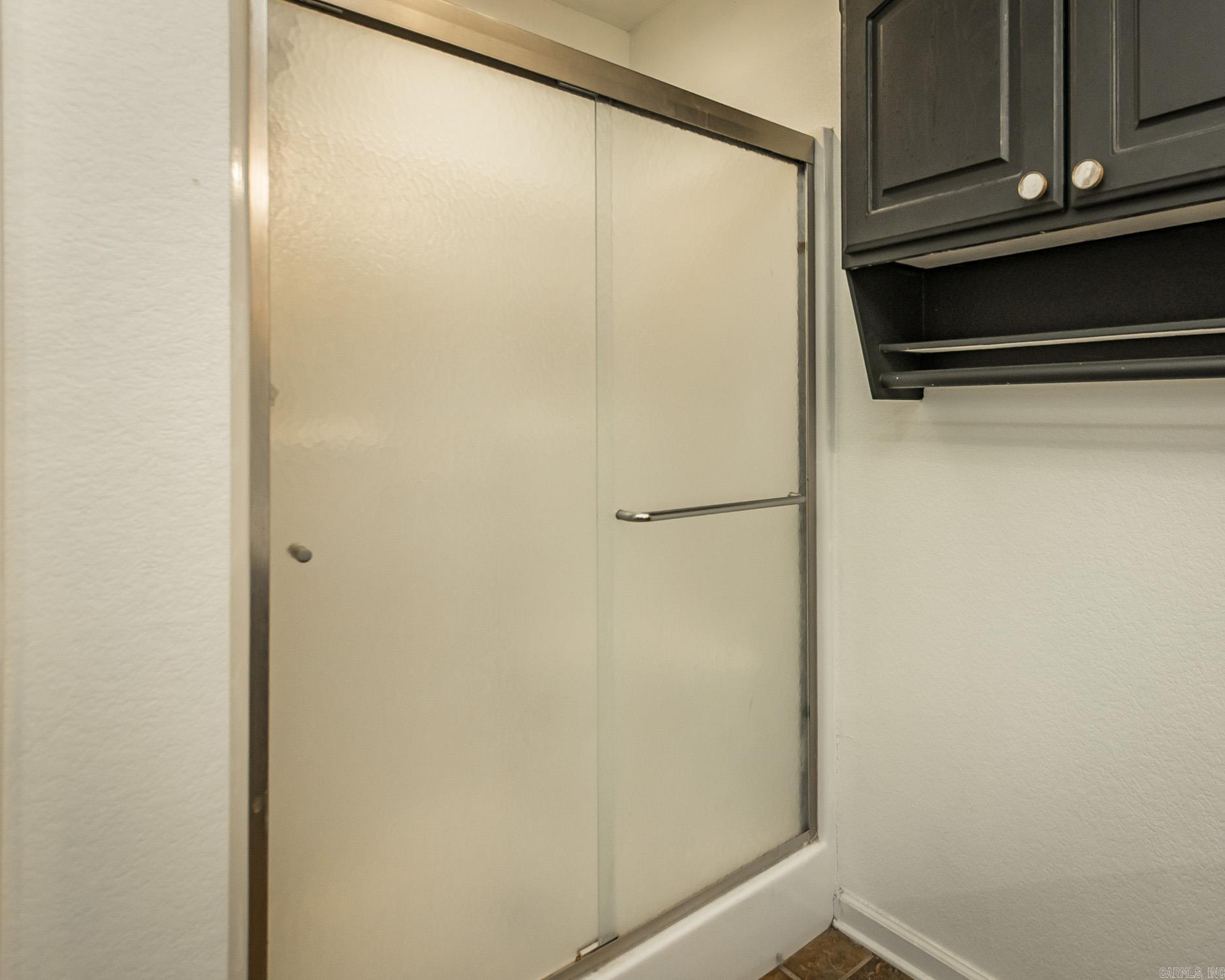 300 Weathering Lane Property Photo 25